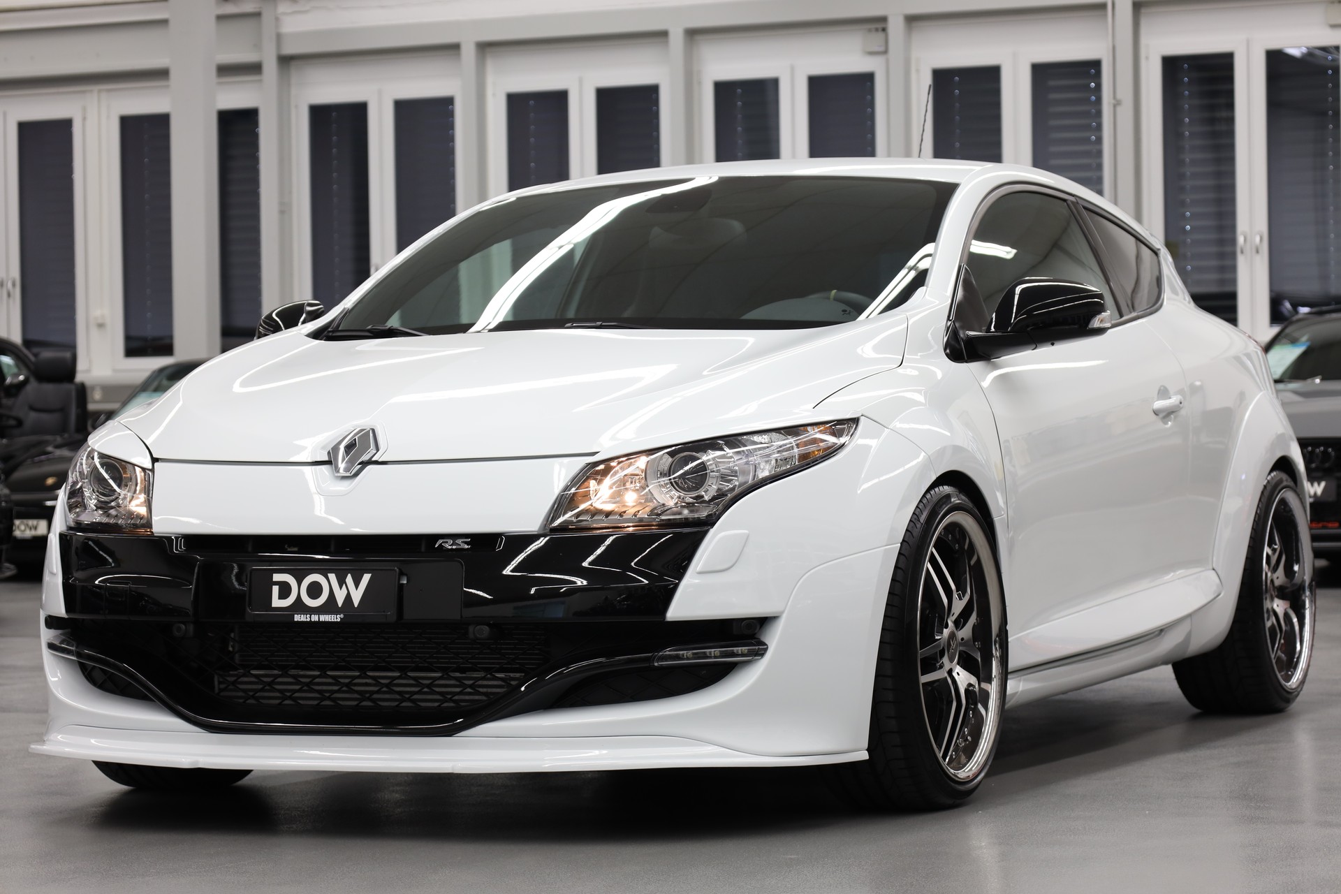 RENAULT Mégane Coupé 2.0 16V Turbo RS-showroom-element-2