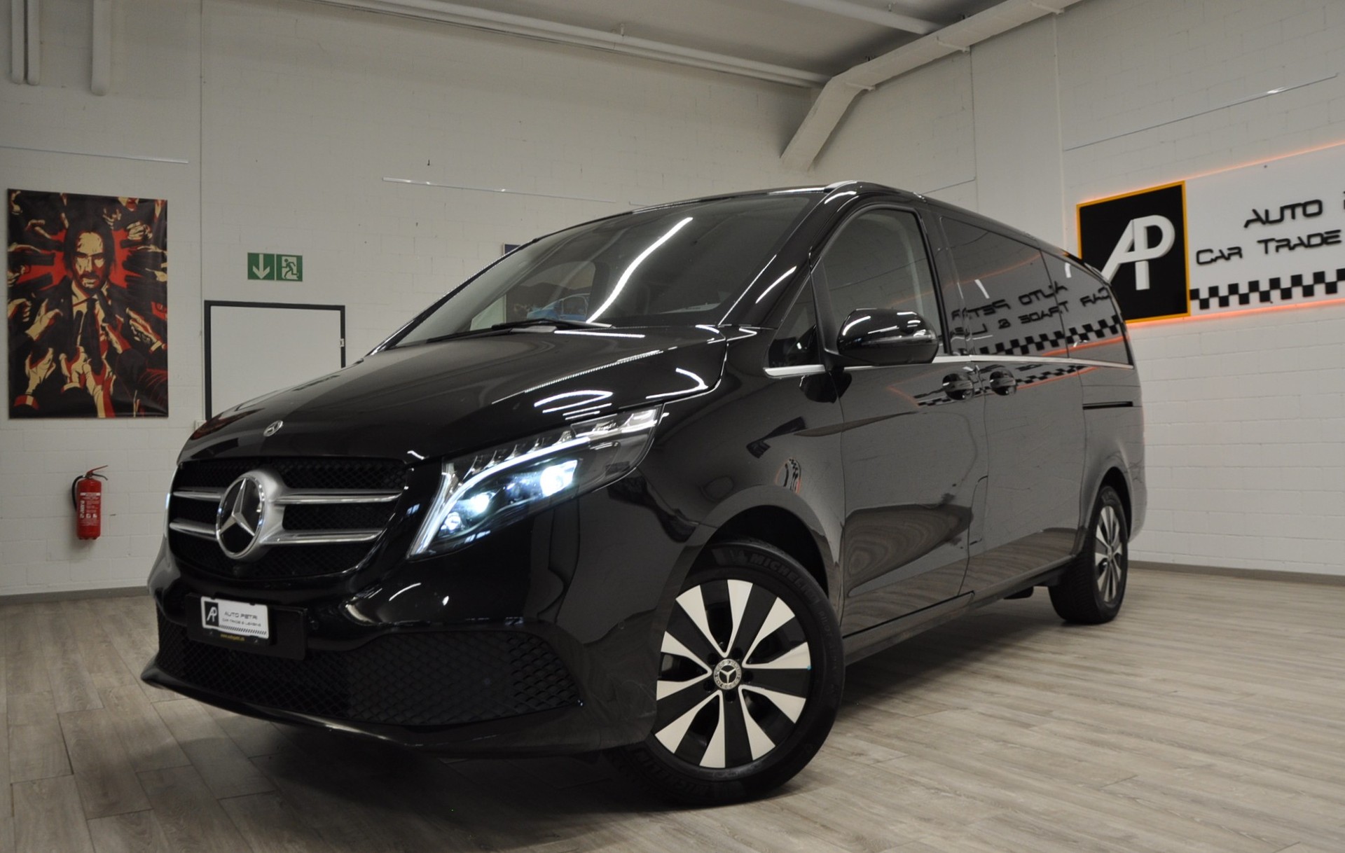 MERCEDES-BENZ V 250 d lang Avantgarde 4Matic G-Tronic-showroom-element-1