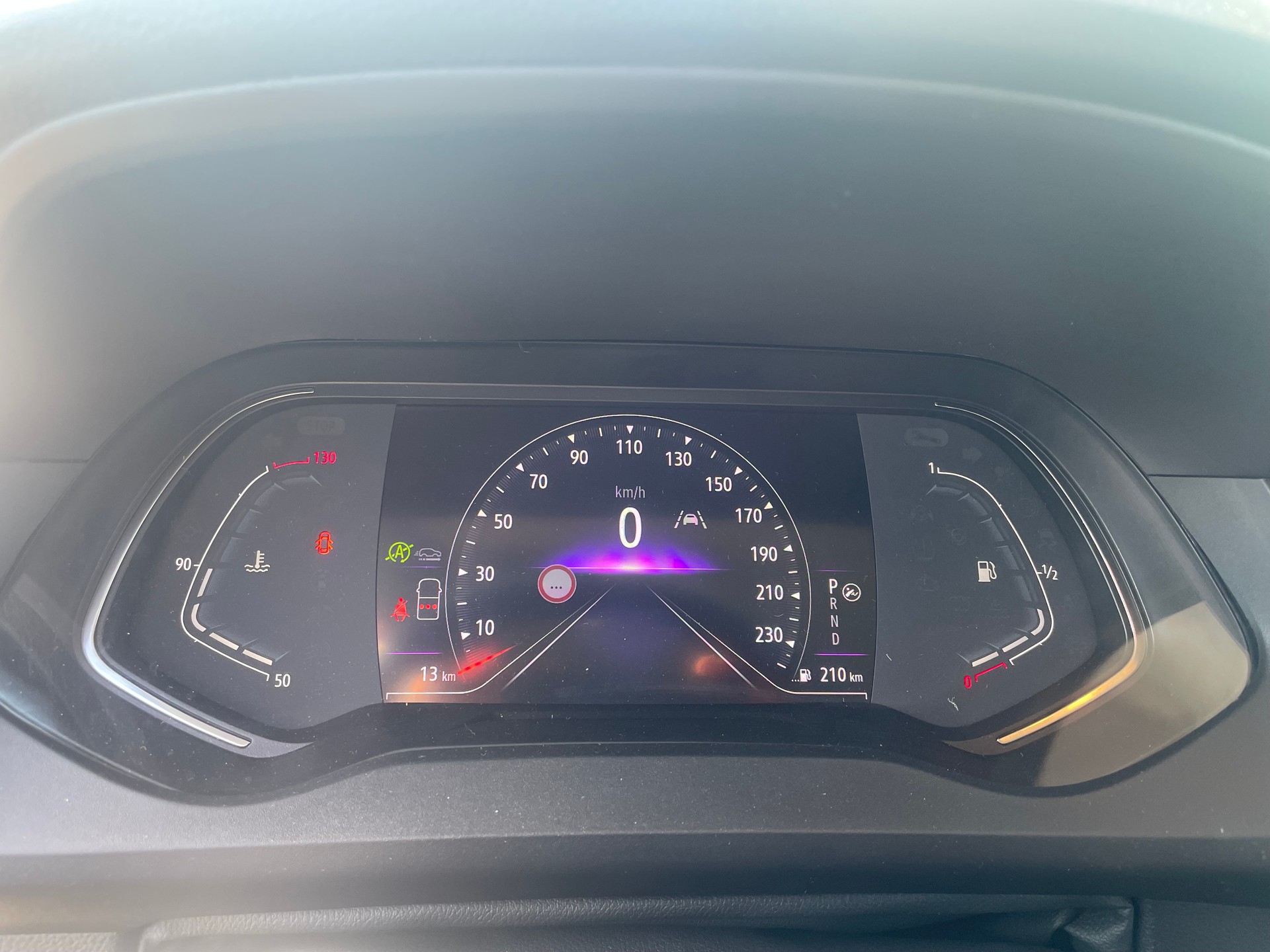 RENAULT Kangoo 1.3 TCe 130Tech. A-image-19
