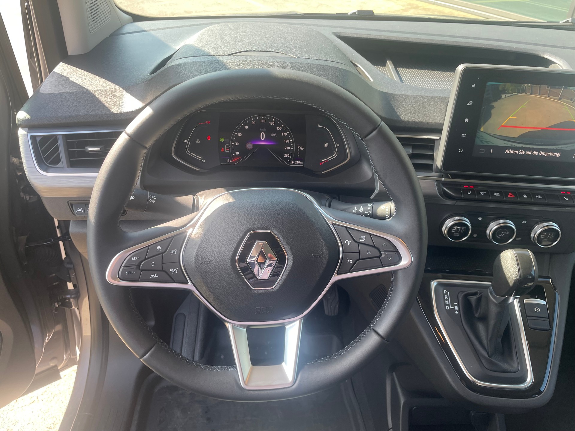 RENAULT Kangoo 1.3 TCe 130Tech. A-image-16