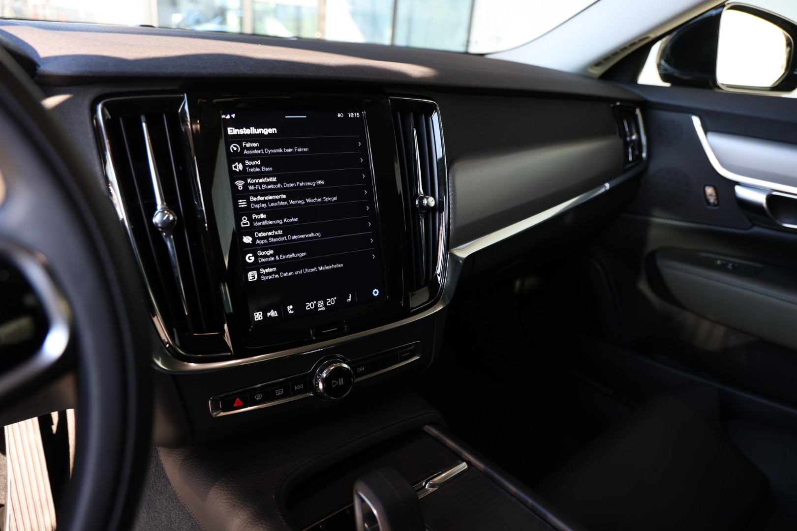 VOLVO S90 B5-image-7