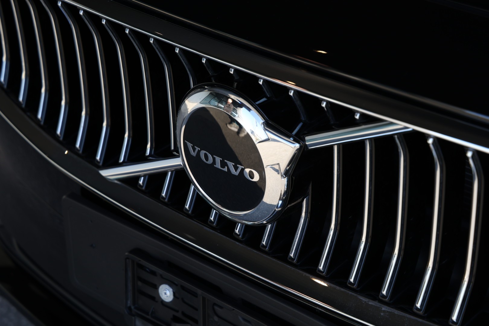 VOLVO S90 B5-image-3