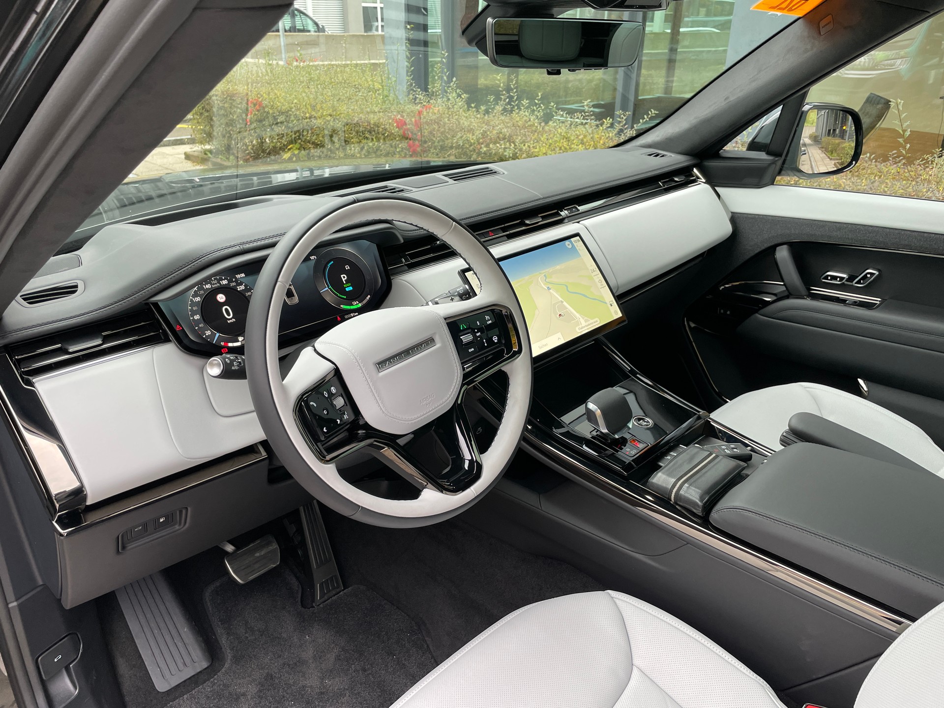 LAND ROVER Range Rover Sport P550e 3.0 Si6 PHEV Autobiography Automatic-image-8