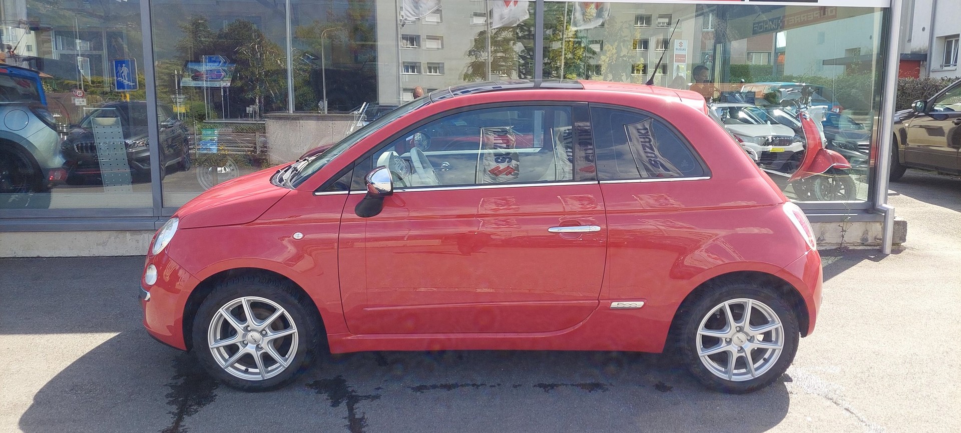 FIAT 500 1.2 Lounge-image-2