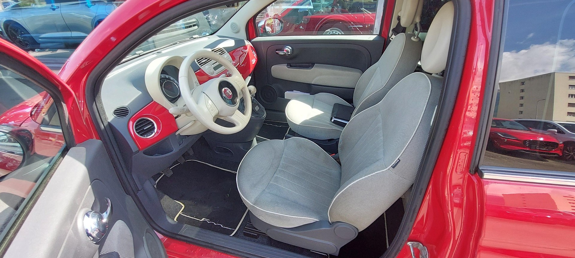 FIAT 500 1.2 Lounge-image-5