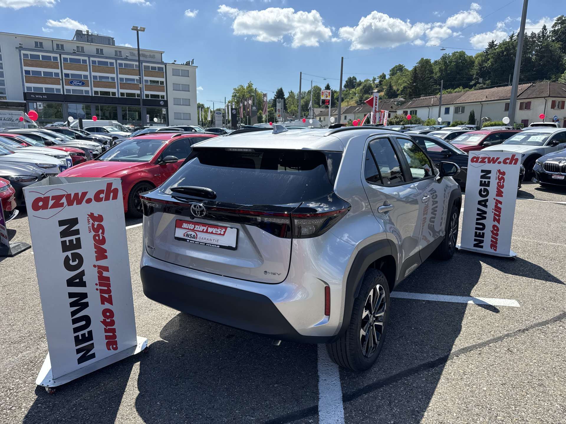 TOYOTA Yaris Cross 1.5 TeamPlayer e-CVT-Automat-showroom-element-2