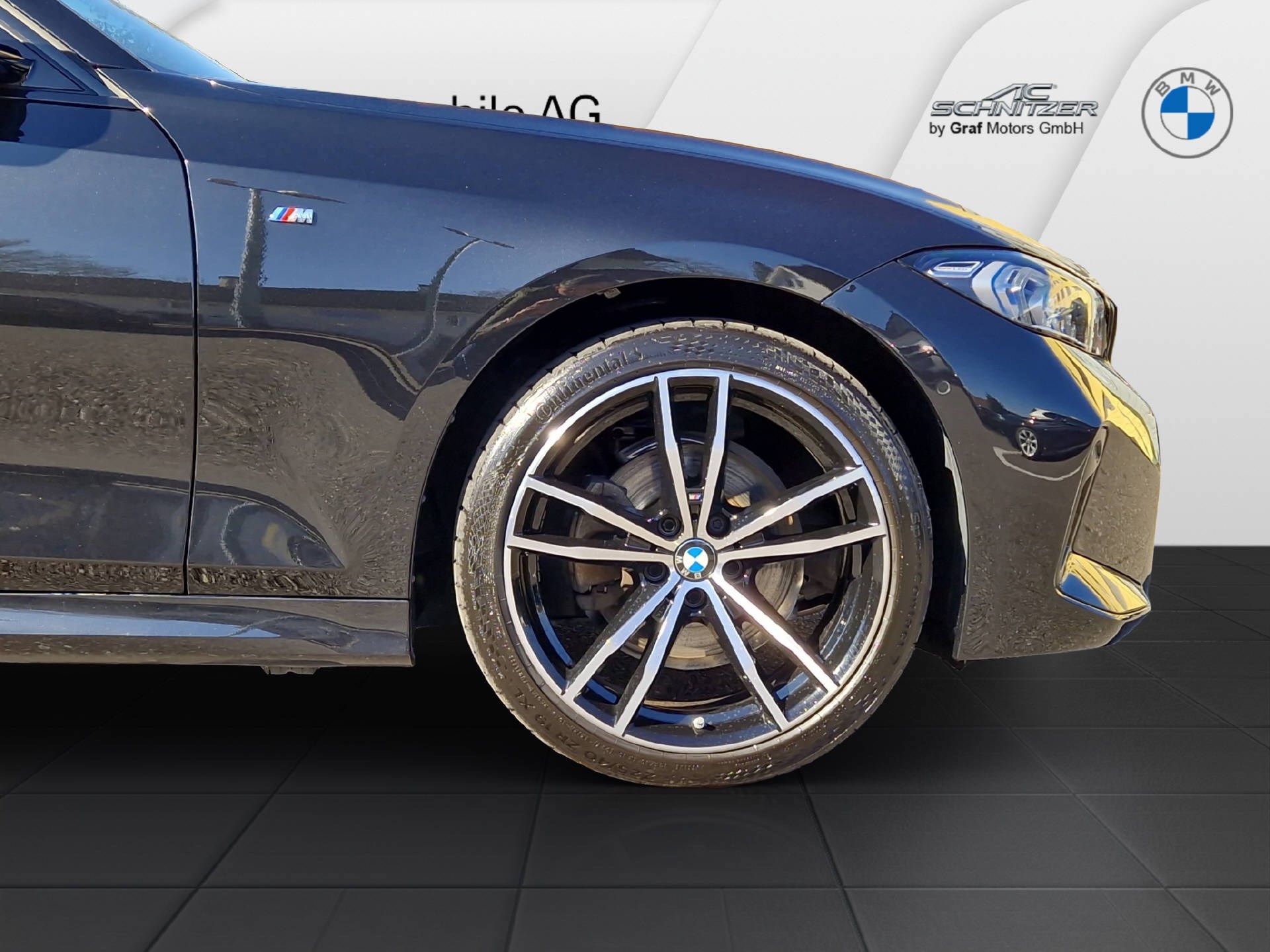 BMW 320d xDrive Touring M Sport ** 24 Monate GARANTIE **-showroom-element-2