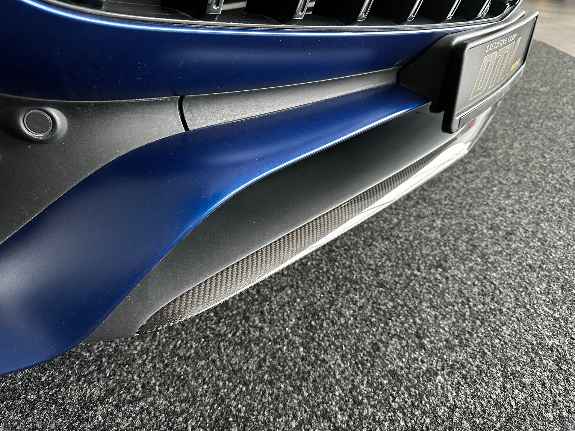 MERCEDES-BENZ AMG GT C Roadster-showroom-element-2