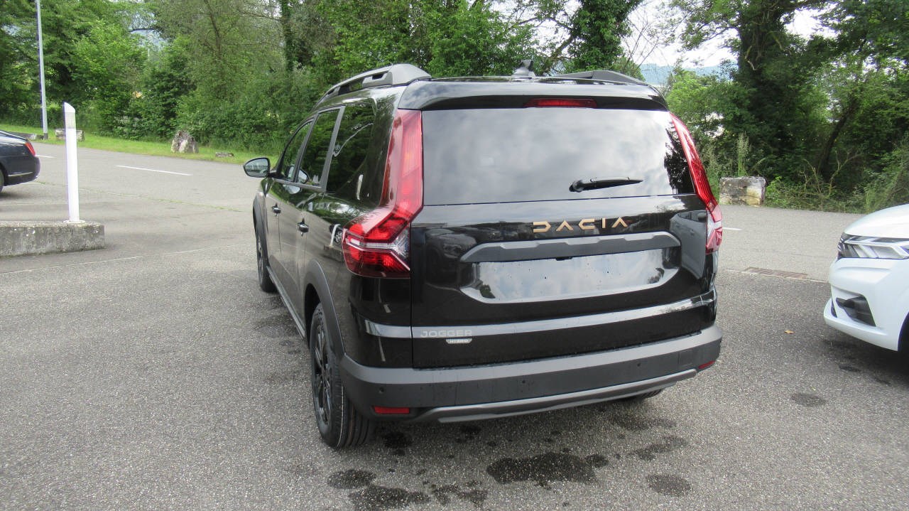 DACIA Jogger 1.6 Hybrid Extreme-image-2