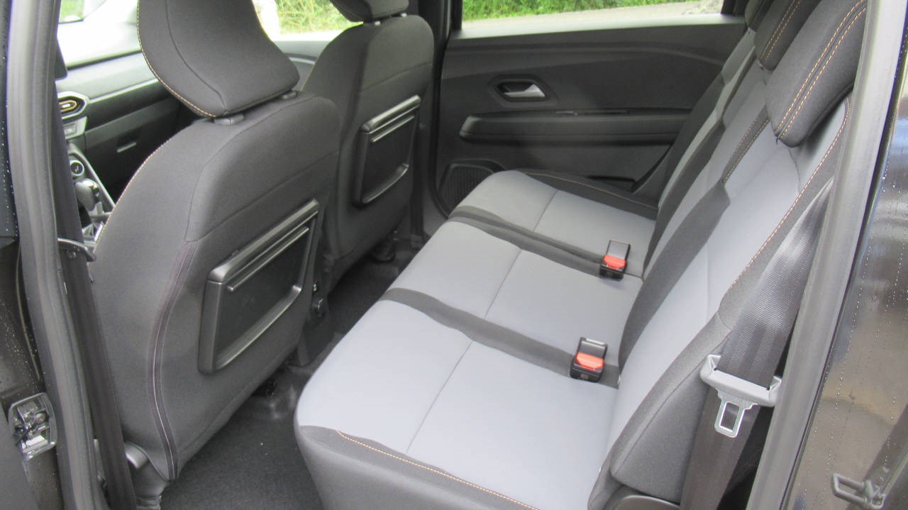 DACIA Jogger 1.6 Hybrid Extreme-image-5