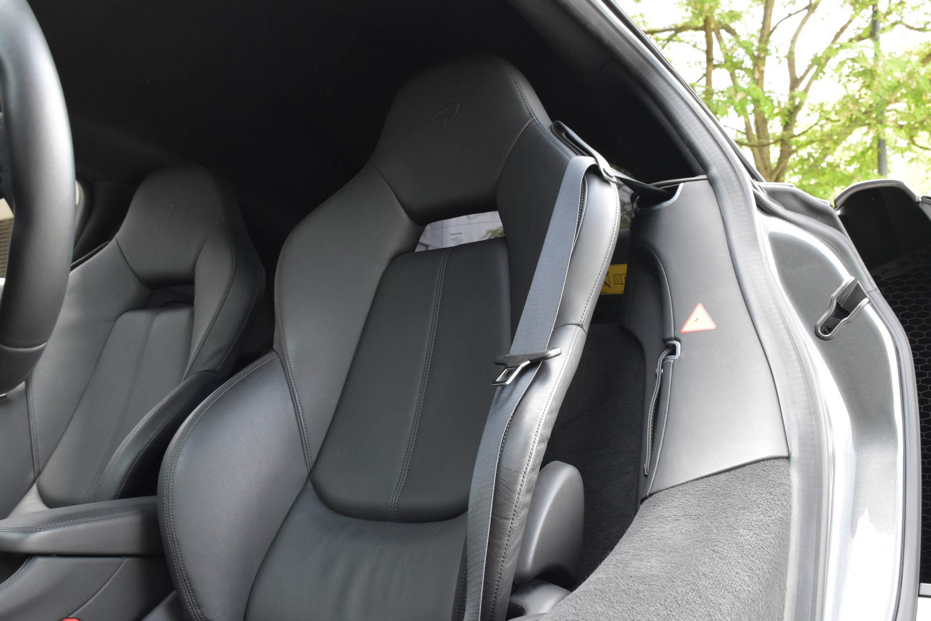 McLAREN 540C Coupé 3.8 V8 SSG-image-16