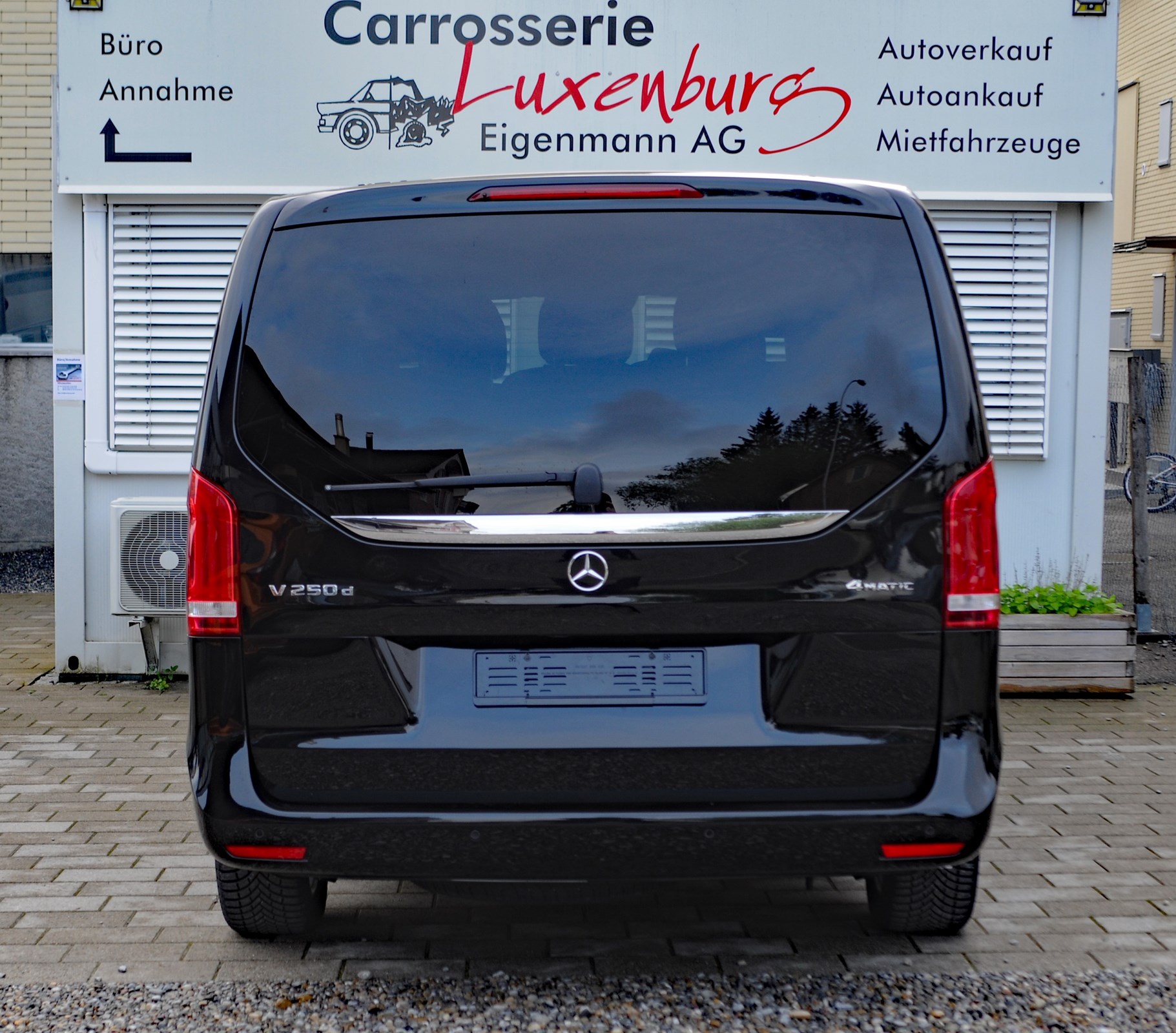 MERCEDES-BENZ V 250 d Avantgarde lang 4Matic 7G-Tronic-image-3