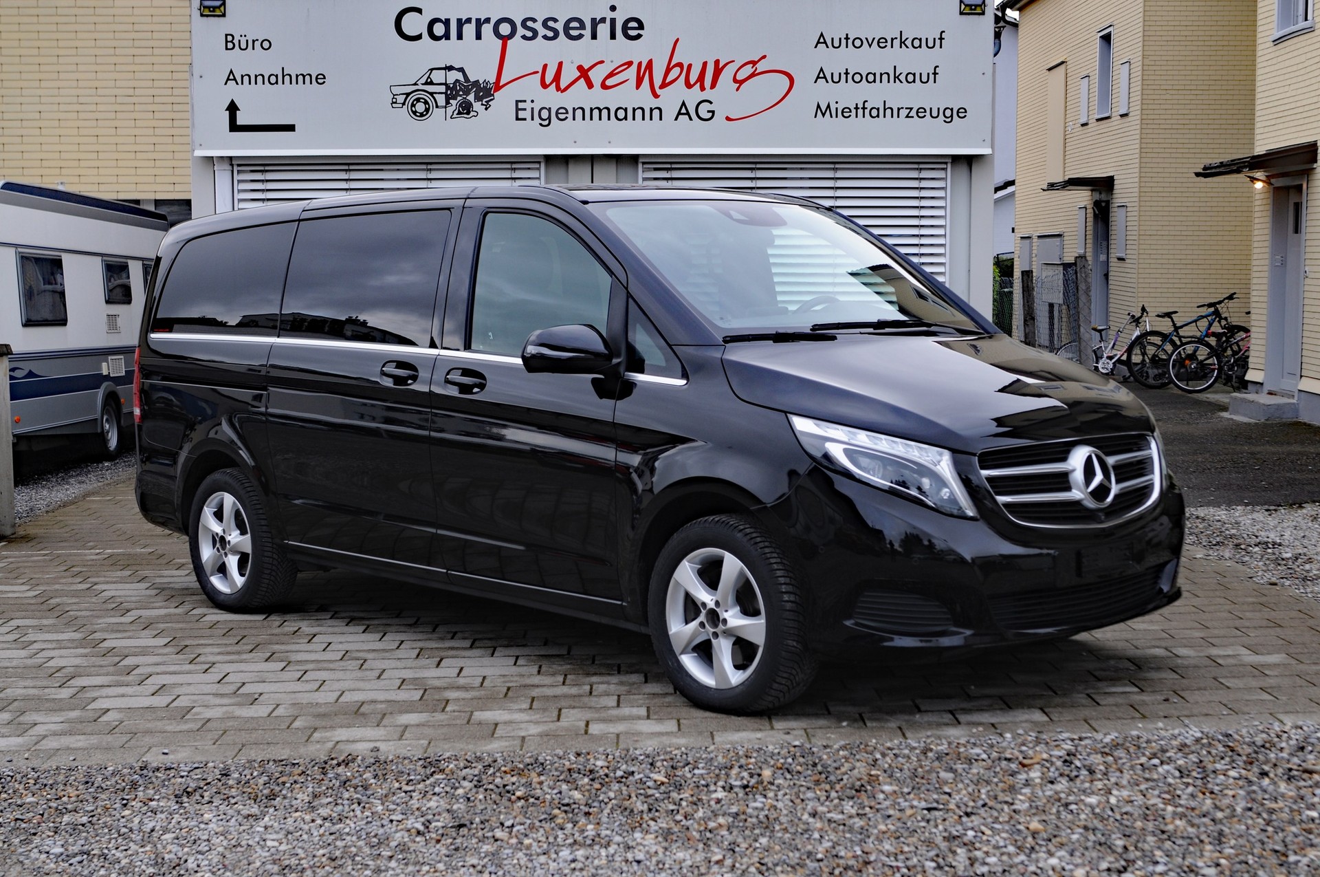 MERCEDES-BENZ V 250 d Avantgarde lang 4Matic 7G-Tronic-image-0