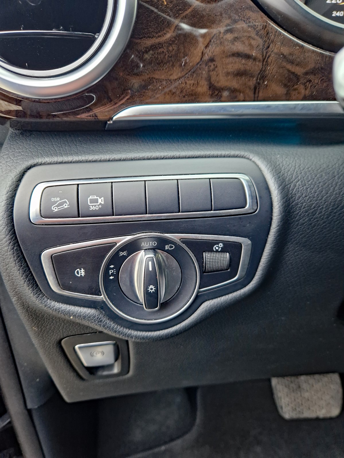 MERCEDES-BENZ V 250 d Avantgarde lang 4Matic 7G-Tronic-image-13