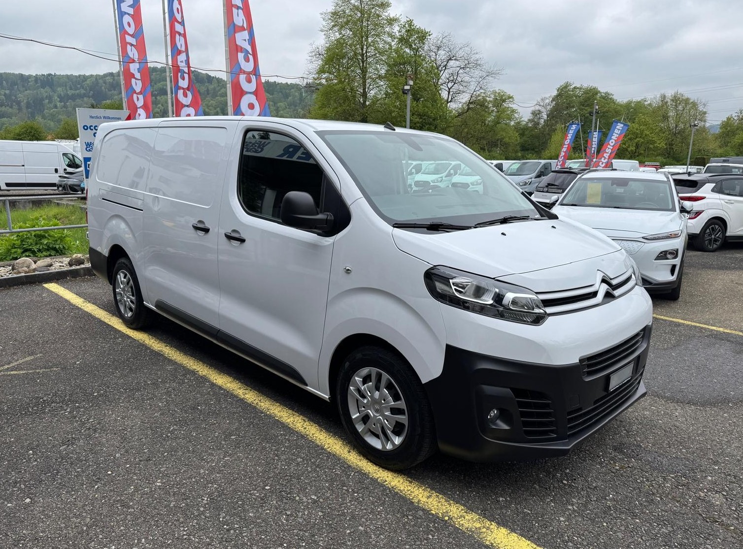 CITROEN Jumpy HDi140 XL 2.0 L2 AT-image-10