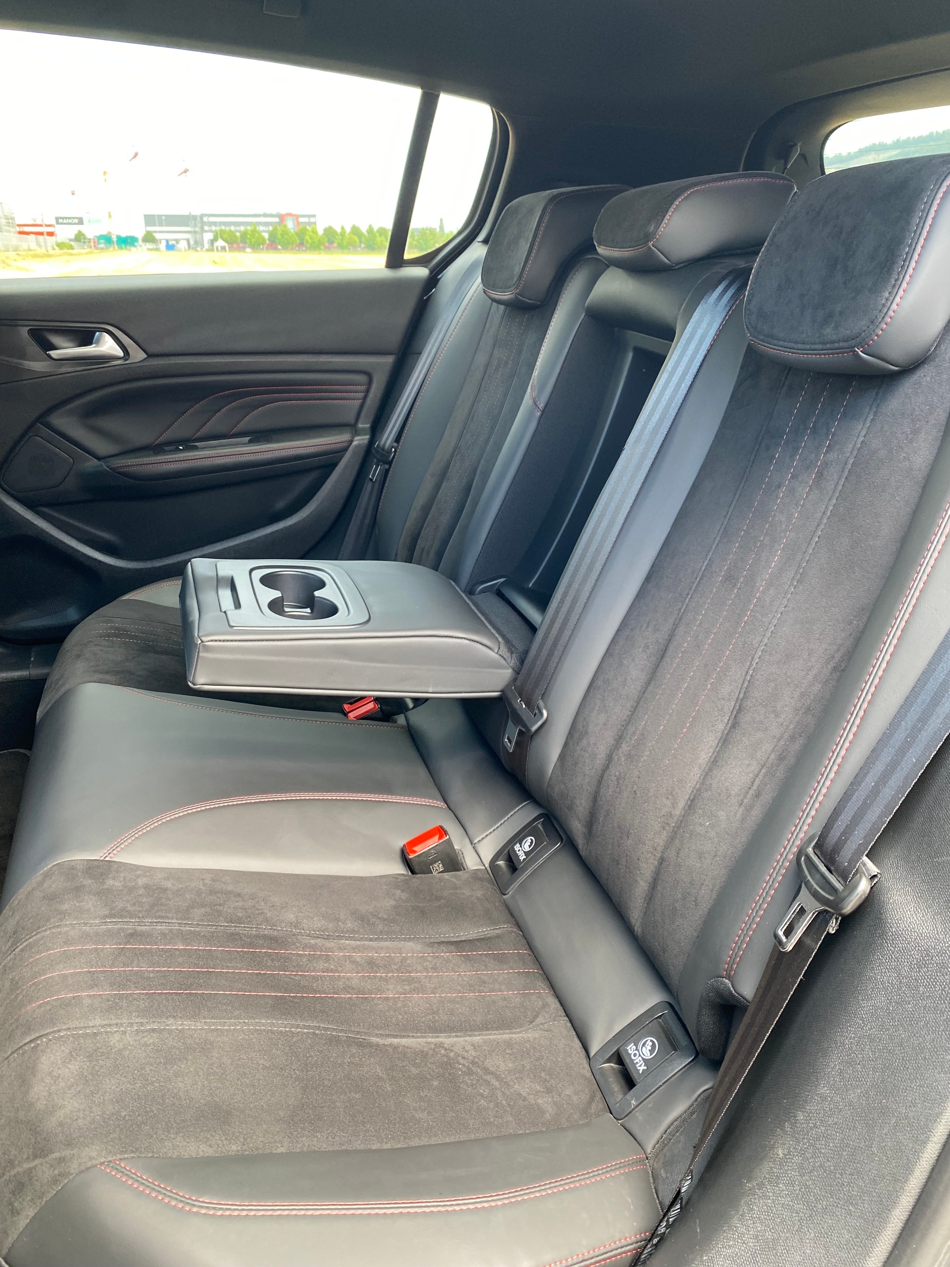 PEUGEOT 308 1.6 GTi-image-7