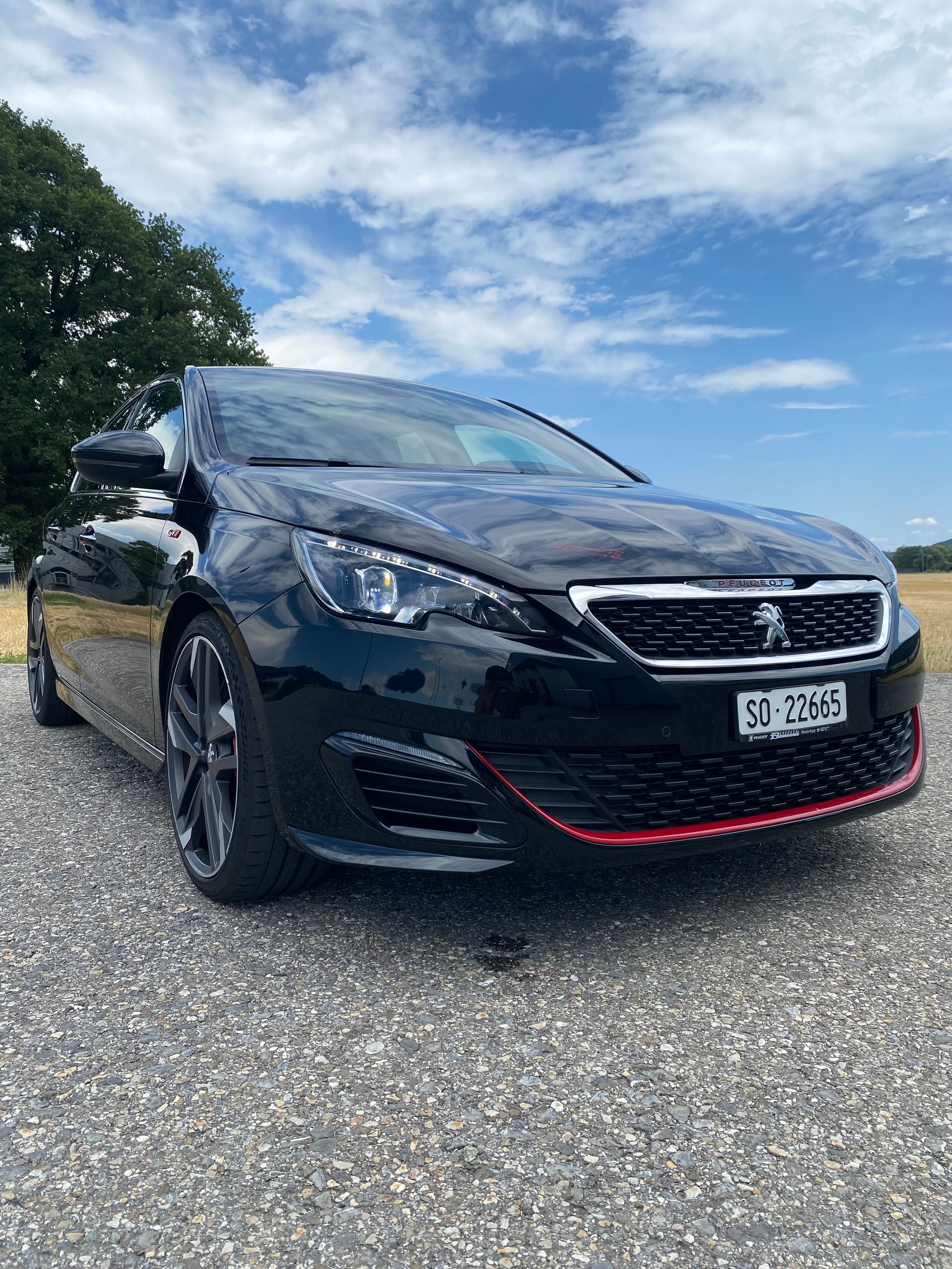 PEUGEOT 308 1.6 GTi-image-2