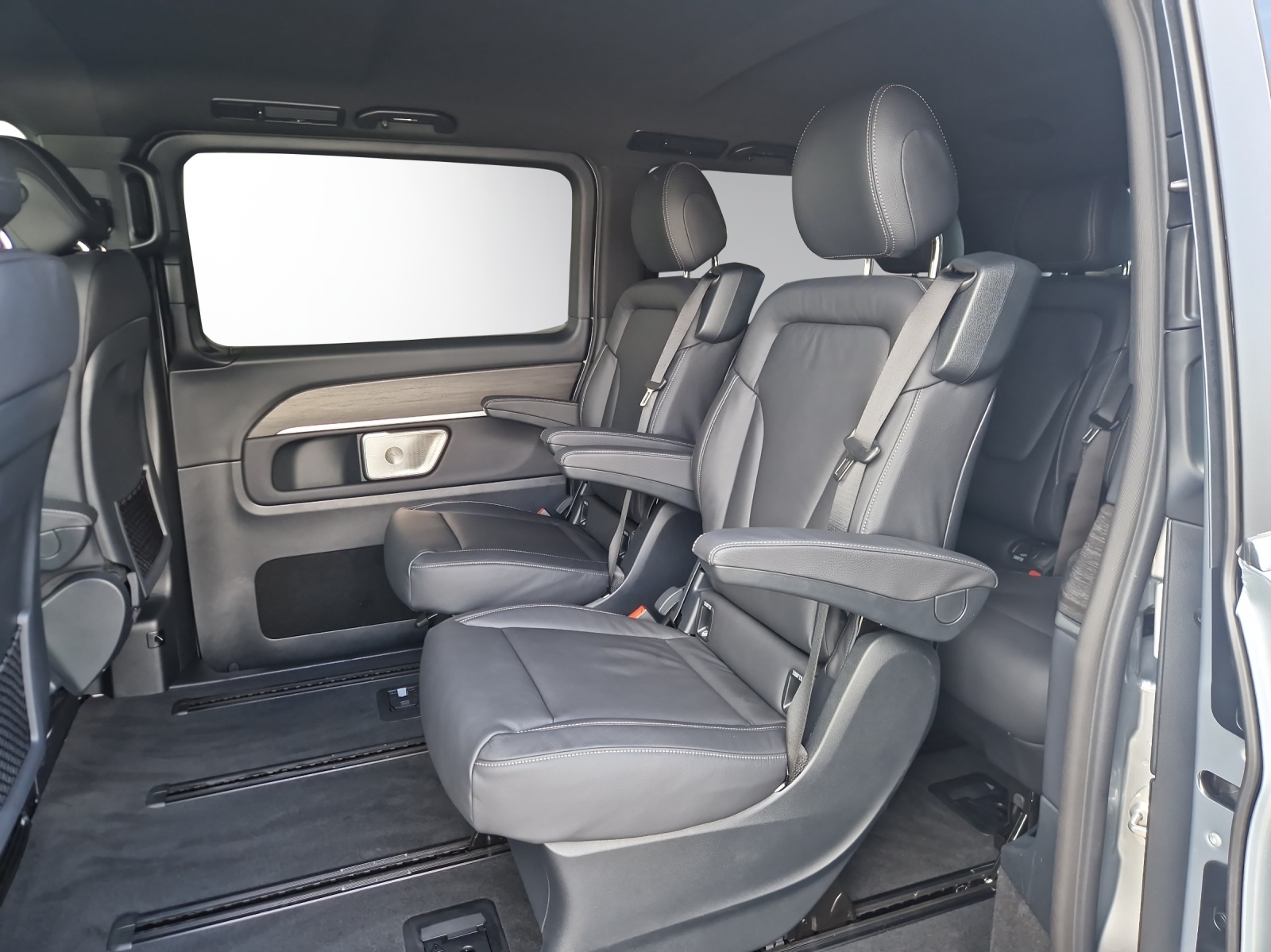 Image MERCEDES-BENZ V-300 V 300 lang Avantgarde 9G-Tronic