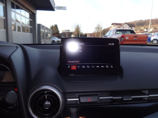 MAZDA 2 SKYACTIV-G 90 Mild Hybrid Ambition Plus-image-9
