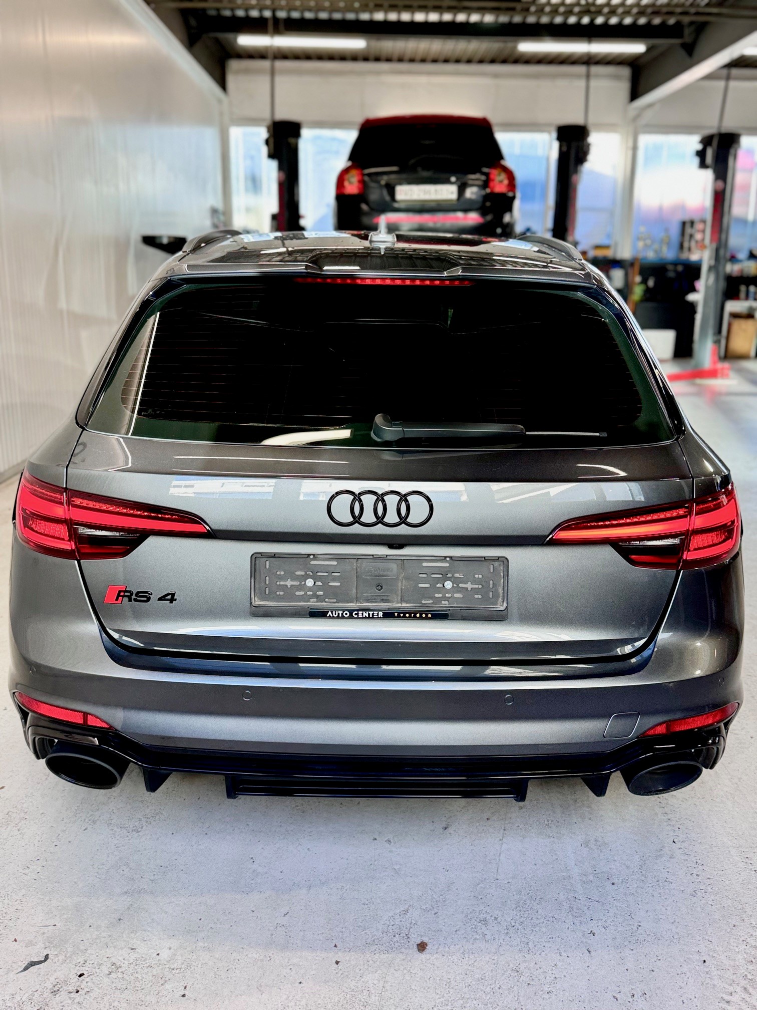 AUDI RS4 Avant 2.9 TFSI quattro tiptronic-showroom-element-3