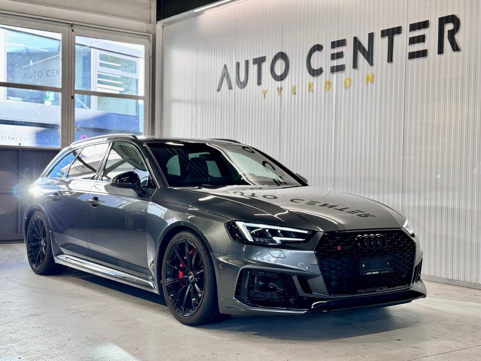AUDI RS4 Avant 2.9 TFSI quattro tiptronic-showroom-element-1