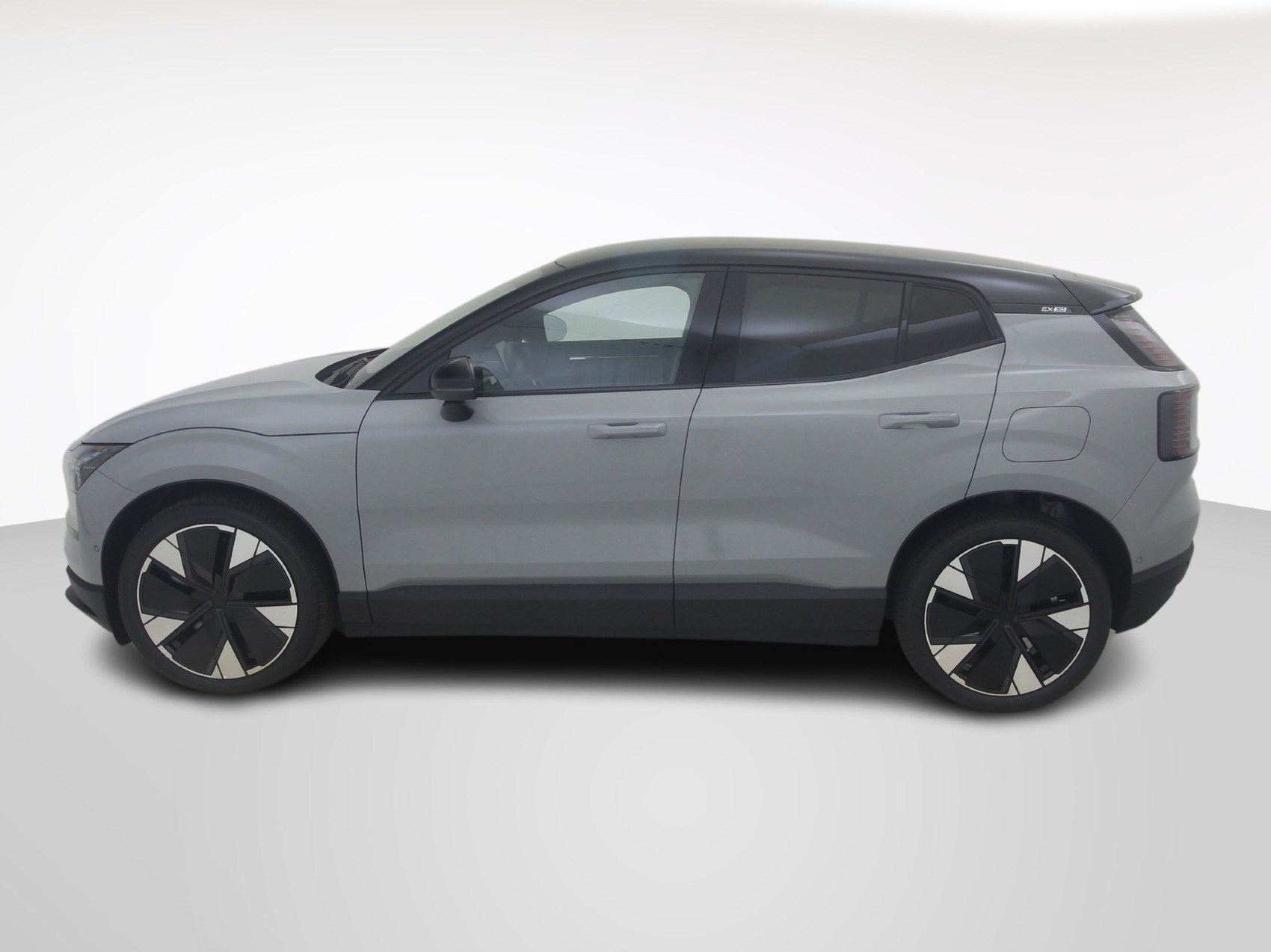 VOLVO EX 30 E60 Twin Ultra Performance AWD-image-2