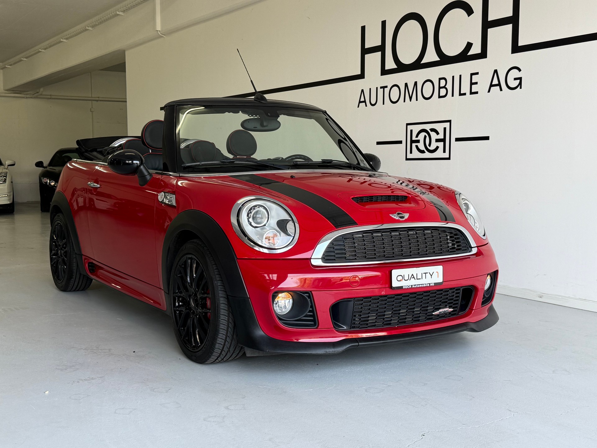 MINI Cooper John Cooper Works Cabriolet-showroom-element-2