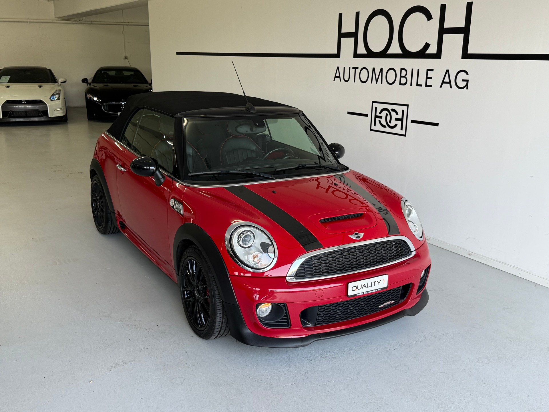 MINI Cooper John Cooper Works Cabriolet-showroom-element-1