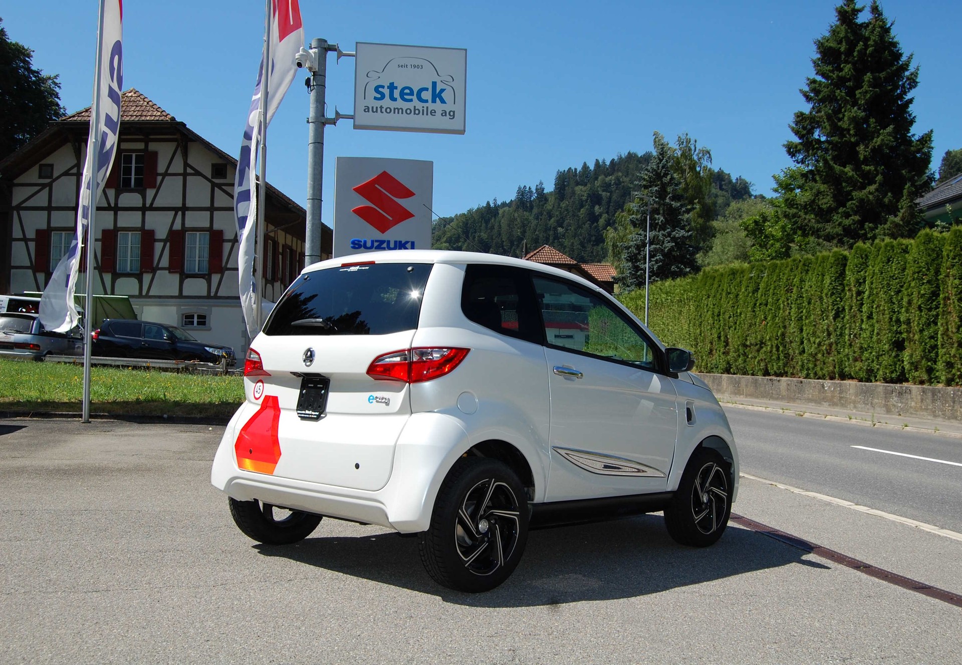 AIXAM E-City Premium S9-showroom-element-3