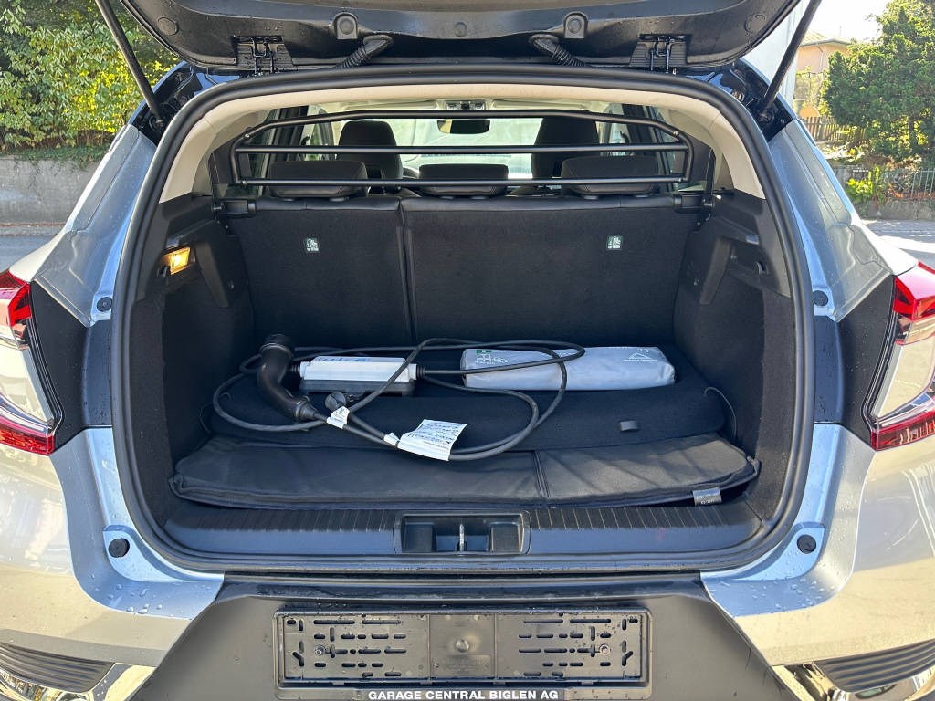 RENAULT Captur 1.6 E-Tech Plug-in Initiale-image-6