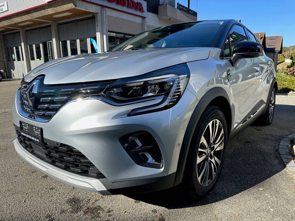 RENAULT Captur 1.6 E-Tech Plug-in Initiale-image-9