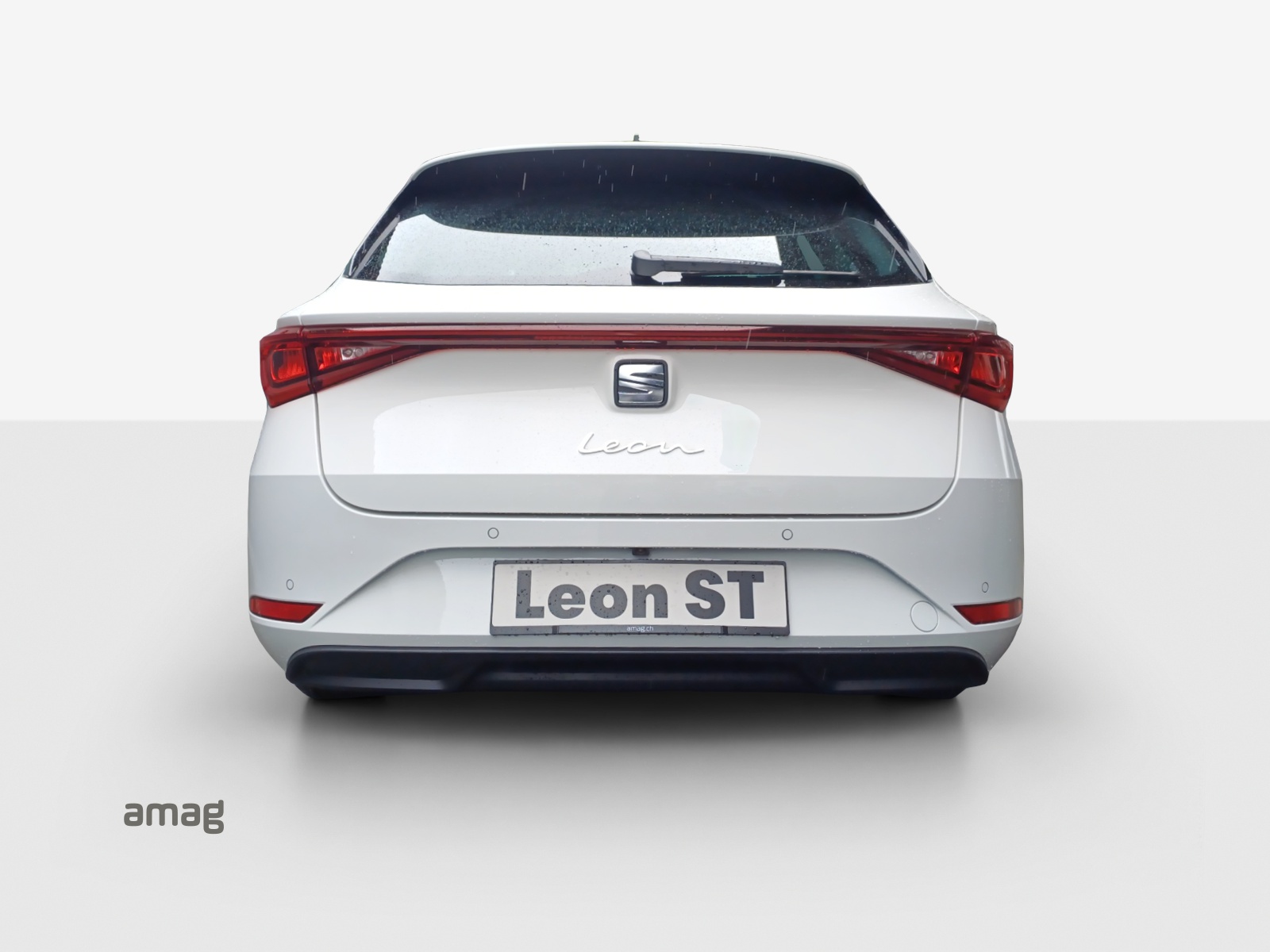 SEAT Leon ST 1.5 eTSI mHEV DSG Style-showroom-element-3