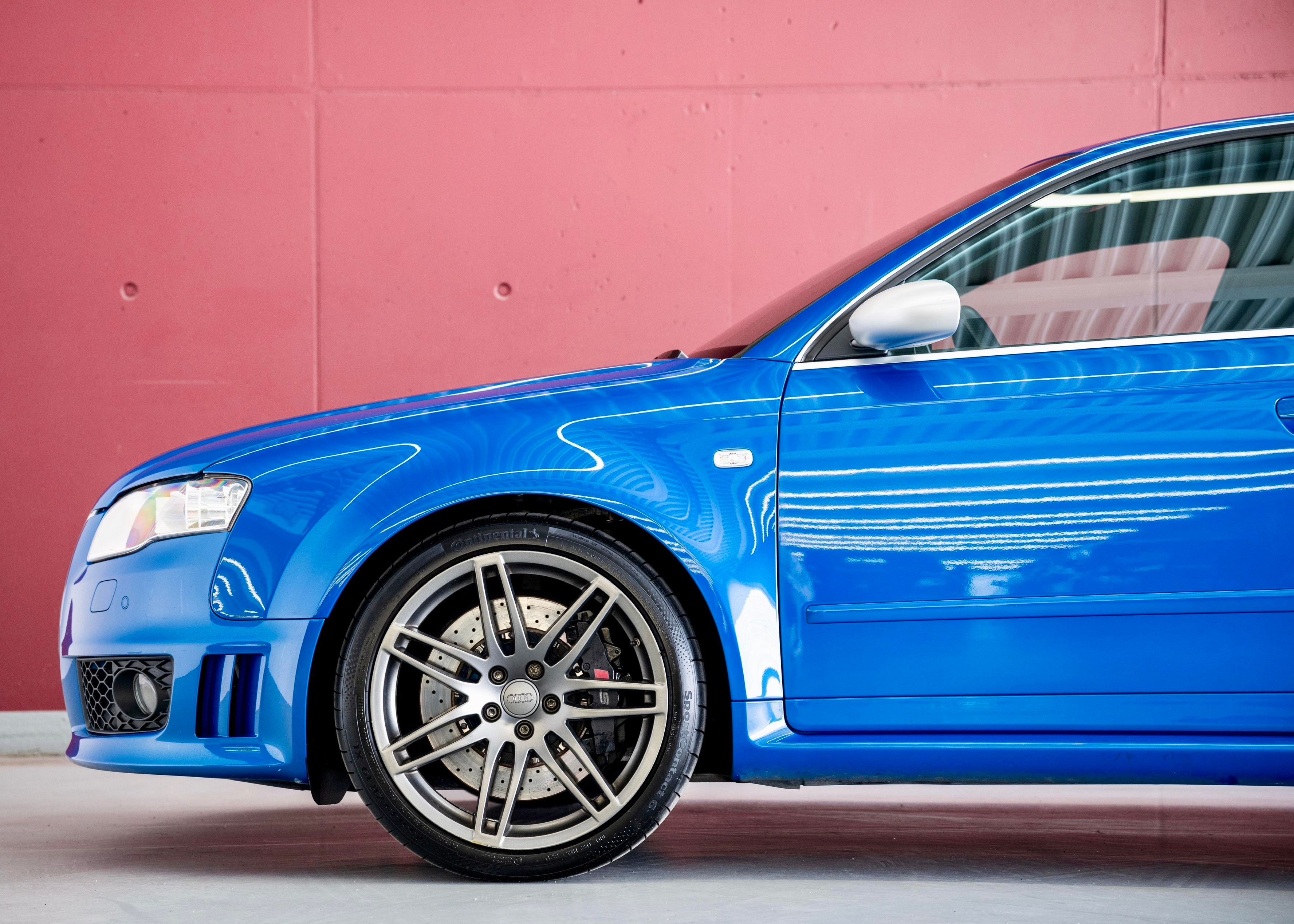 Image AUDI RS4 RS4 4.2 V8 Quattro Limousine Sprint Blue