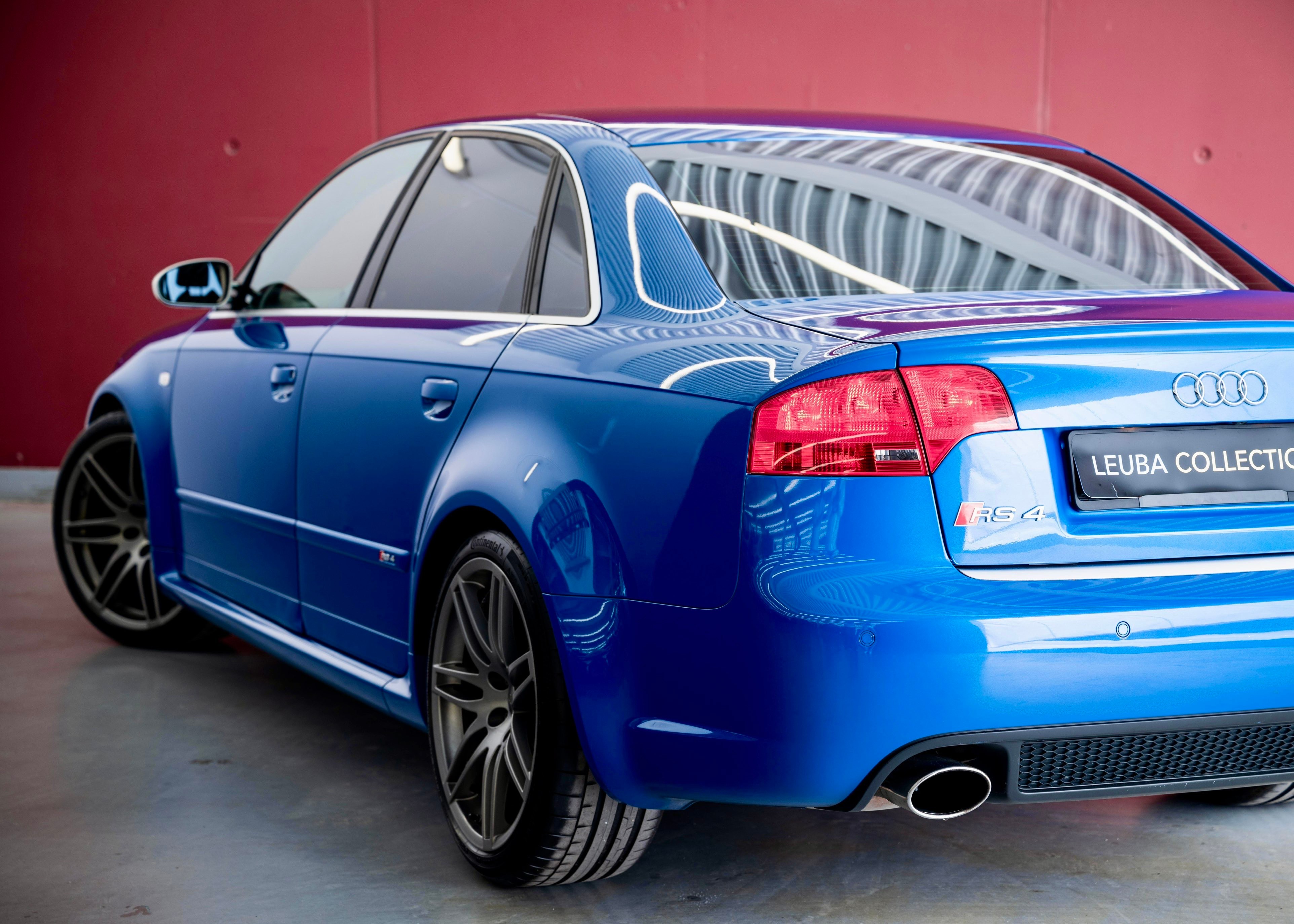 Image AUDI RS4 RS4 4.2 V8 Quattro Limousine Sprint Blue