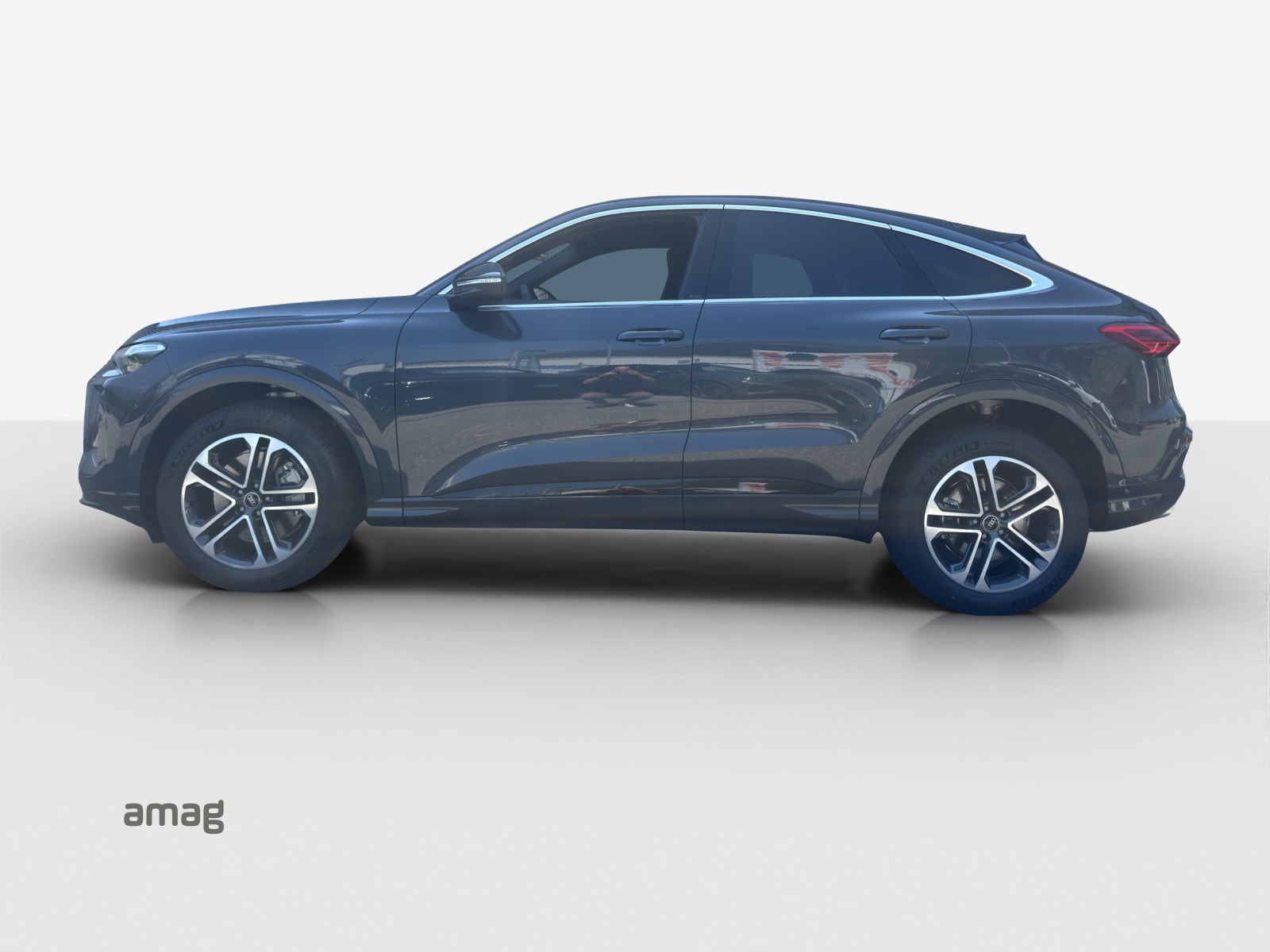 AUDI Q5 Sportback TDI quattro 150 kW-showroom-element-1