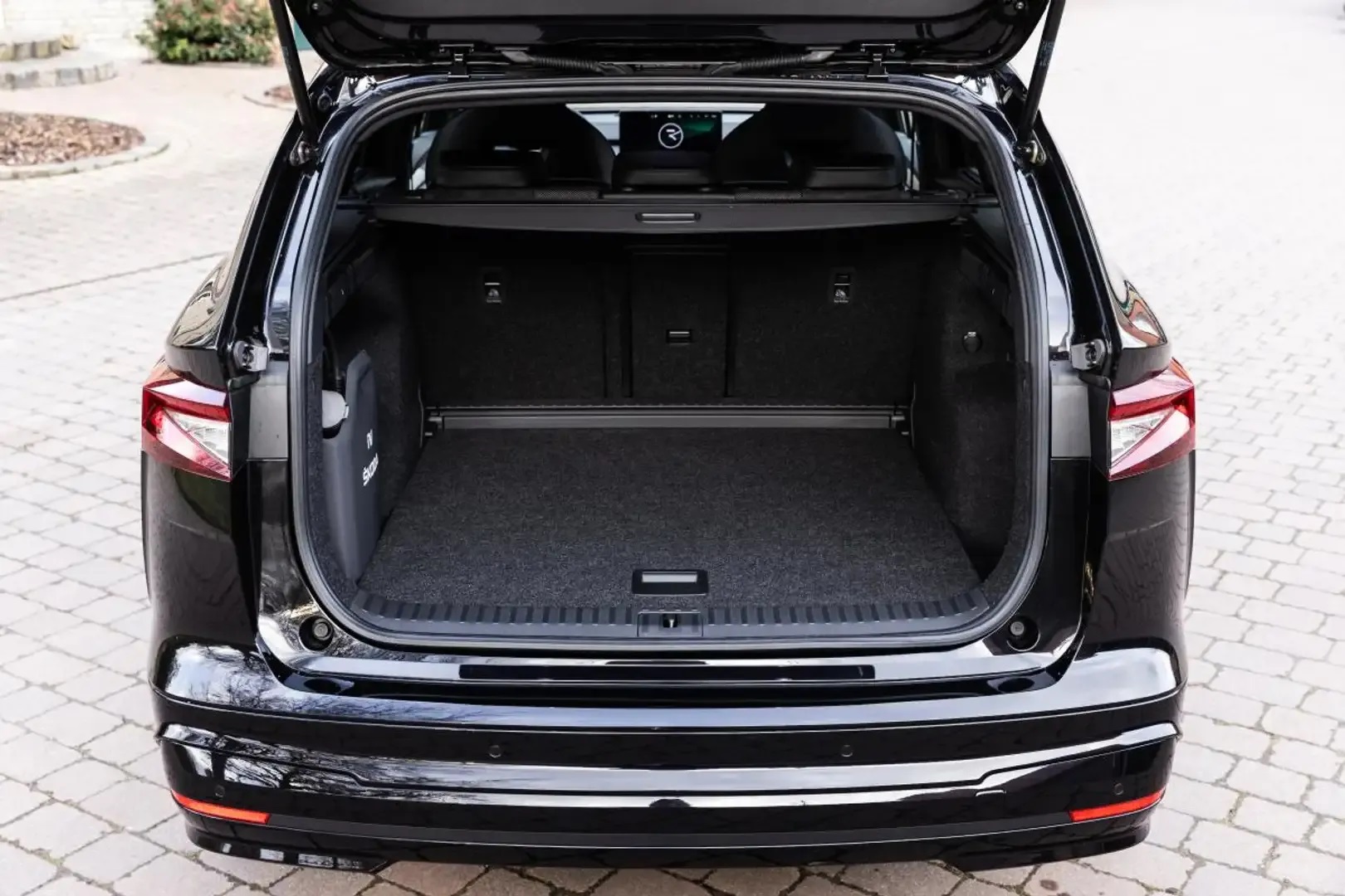 SKODA Enyaq iV 80 SportLine-image-6