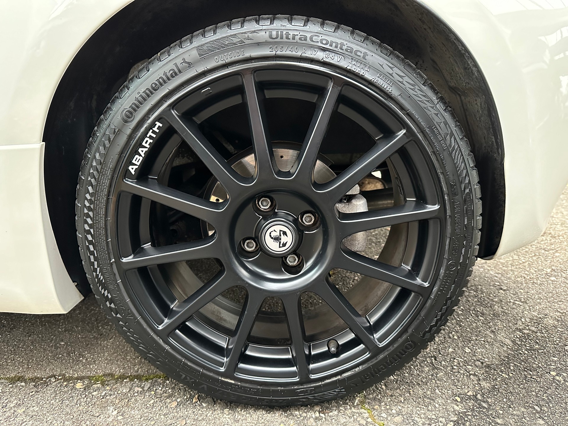 FIAT 595 1.4 16V Turbo Abarth Competizione-image-17