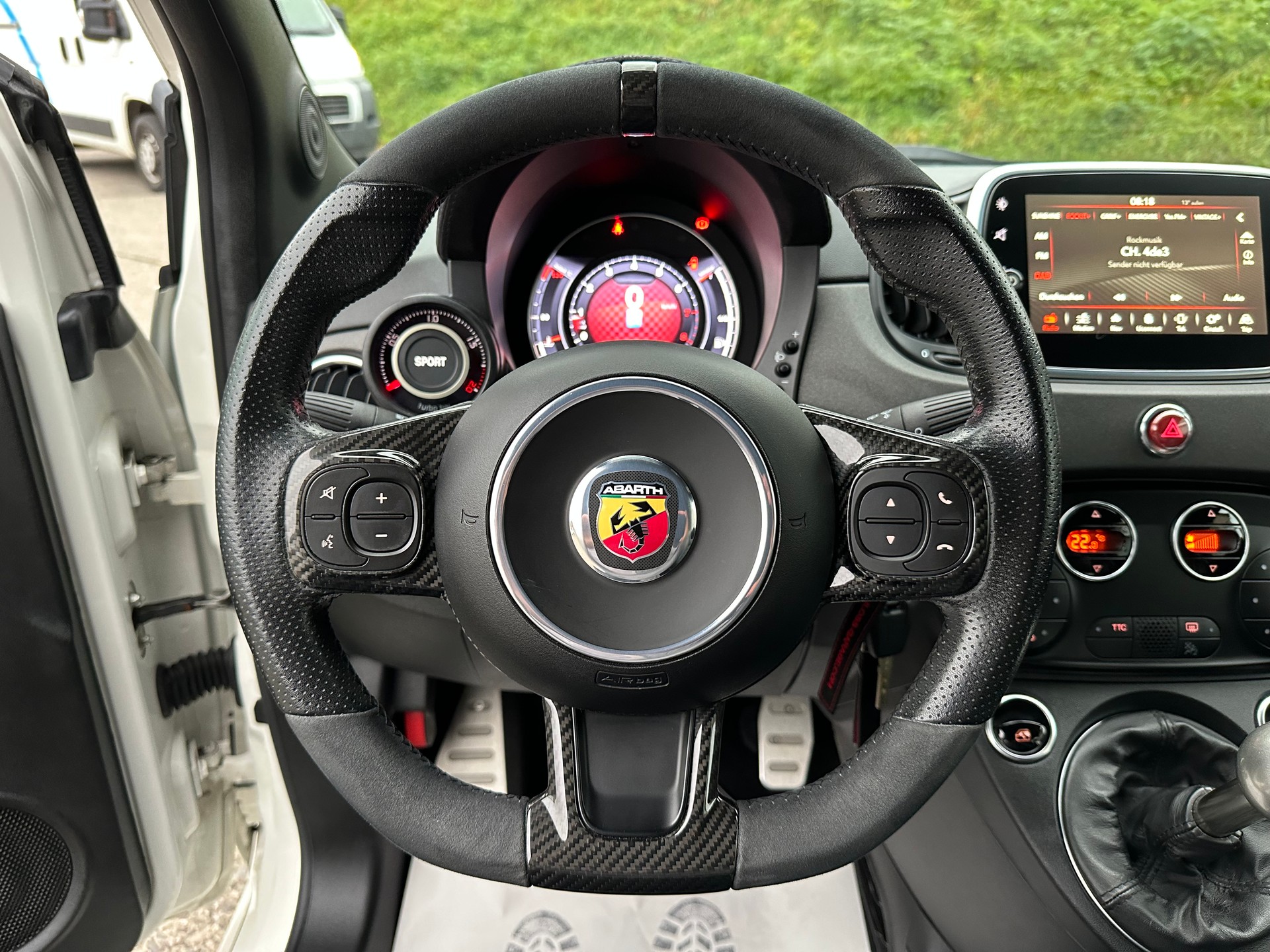 FIAT 595 1.4 16V Turbo Abarth Competizione-image-10