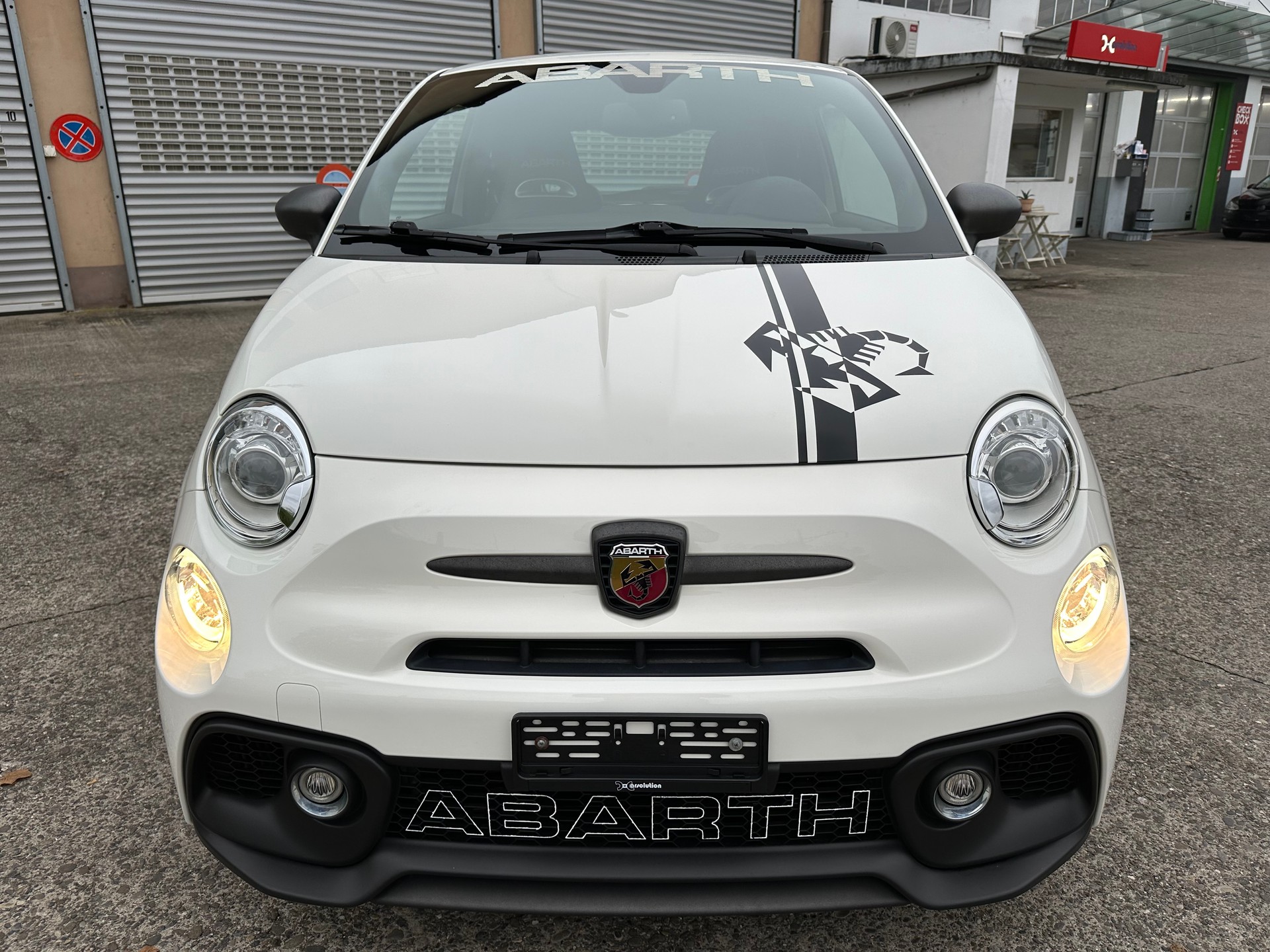 FIAT 595 1.4 16V Turbo Abarth Competizione-image-7