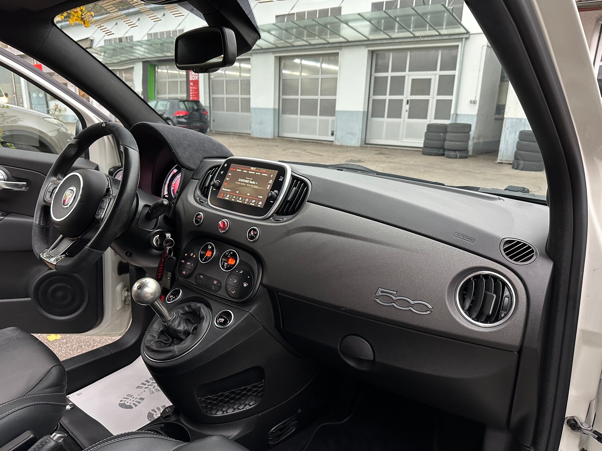 FIAT 595 1.4 16V Turbo Abarth Competizione-image-16