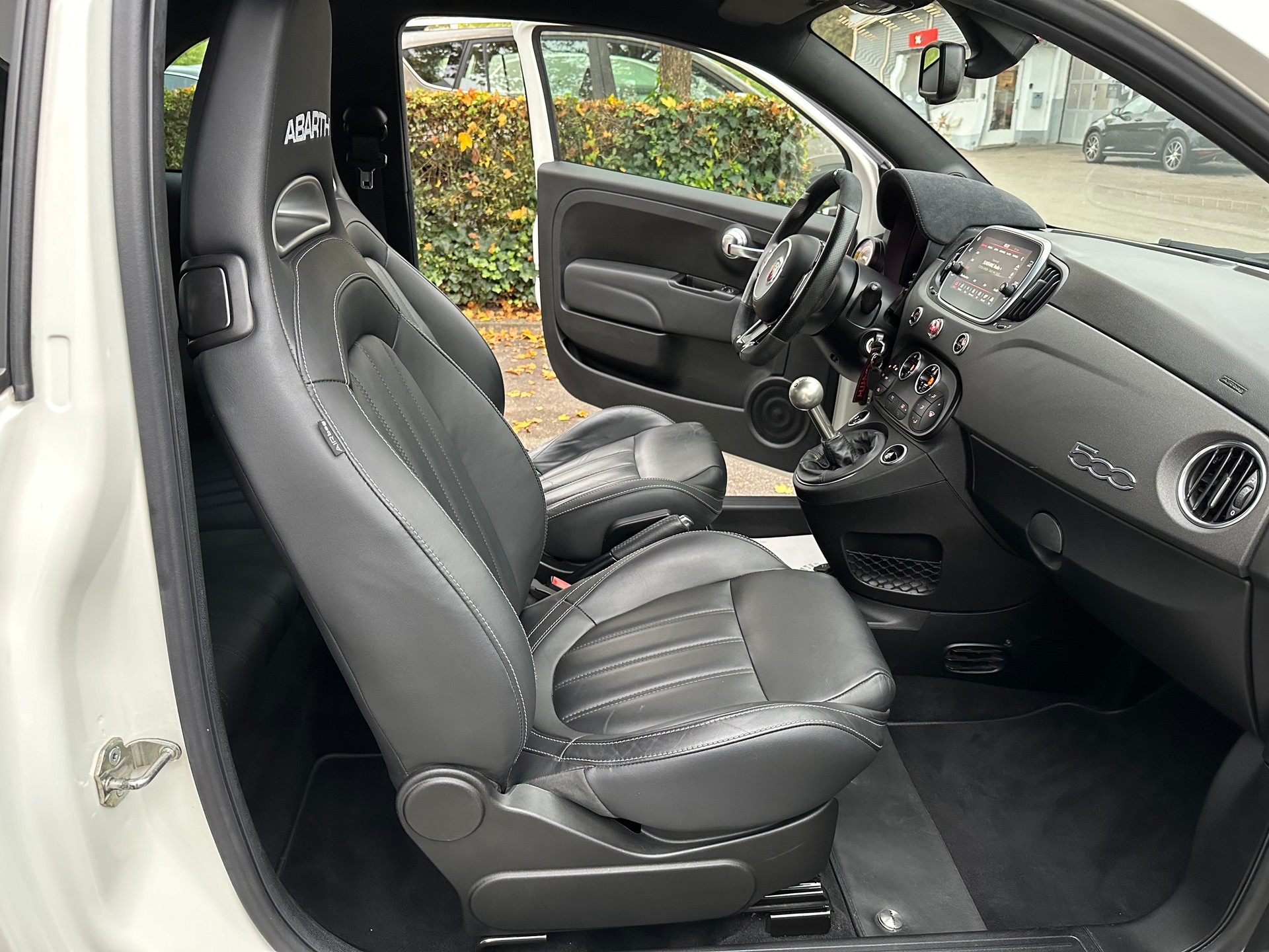 FIAT 595 1.4 16V Turbo Abarth Competizione-image-14