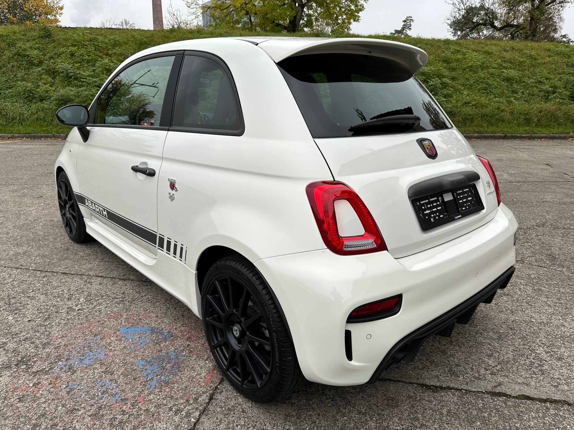 FIAT 595 1.4 16V Turbo Abarth Competizione-image-2