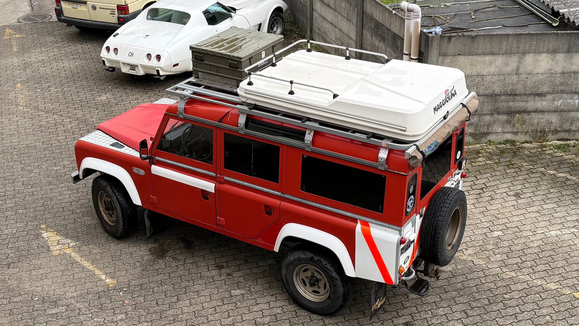 LAND ROVER 110 3.5 Station Wagon-image-4