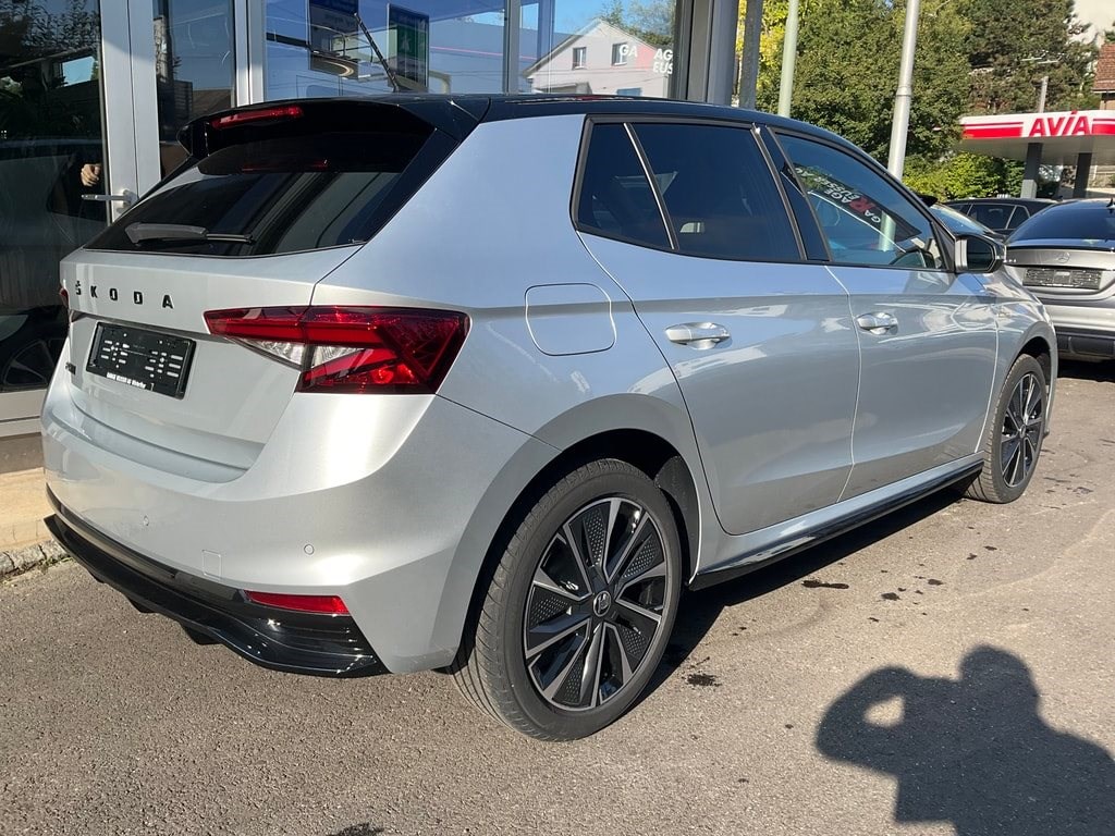 SKODA FABIA 1.5 TSI MONTE CARLO DSG *** 60 MONATE SKODA WERKSGARANTIE ***-showroom-element-3