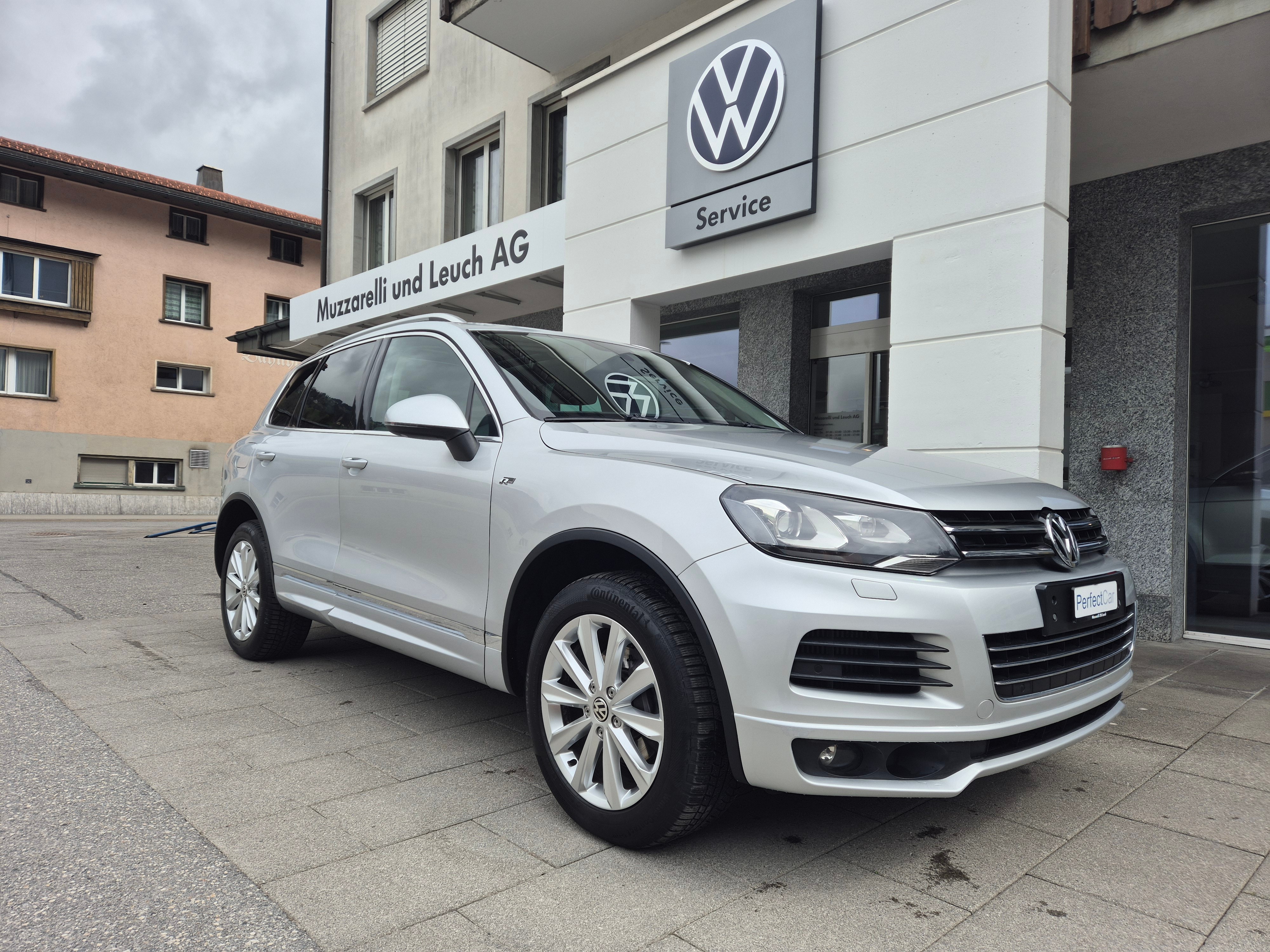 VW Touareg 3.0 TDI BlueMotion (SUV / Geländewagen) VW VW Touareg 3.0 TDI BlueMotion (SUV / Geländewagen)
