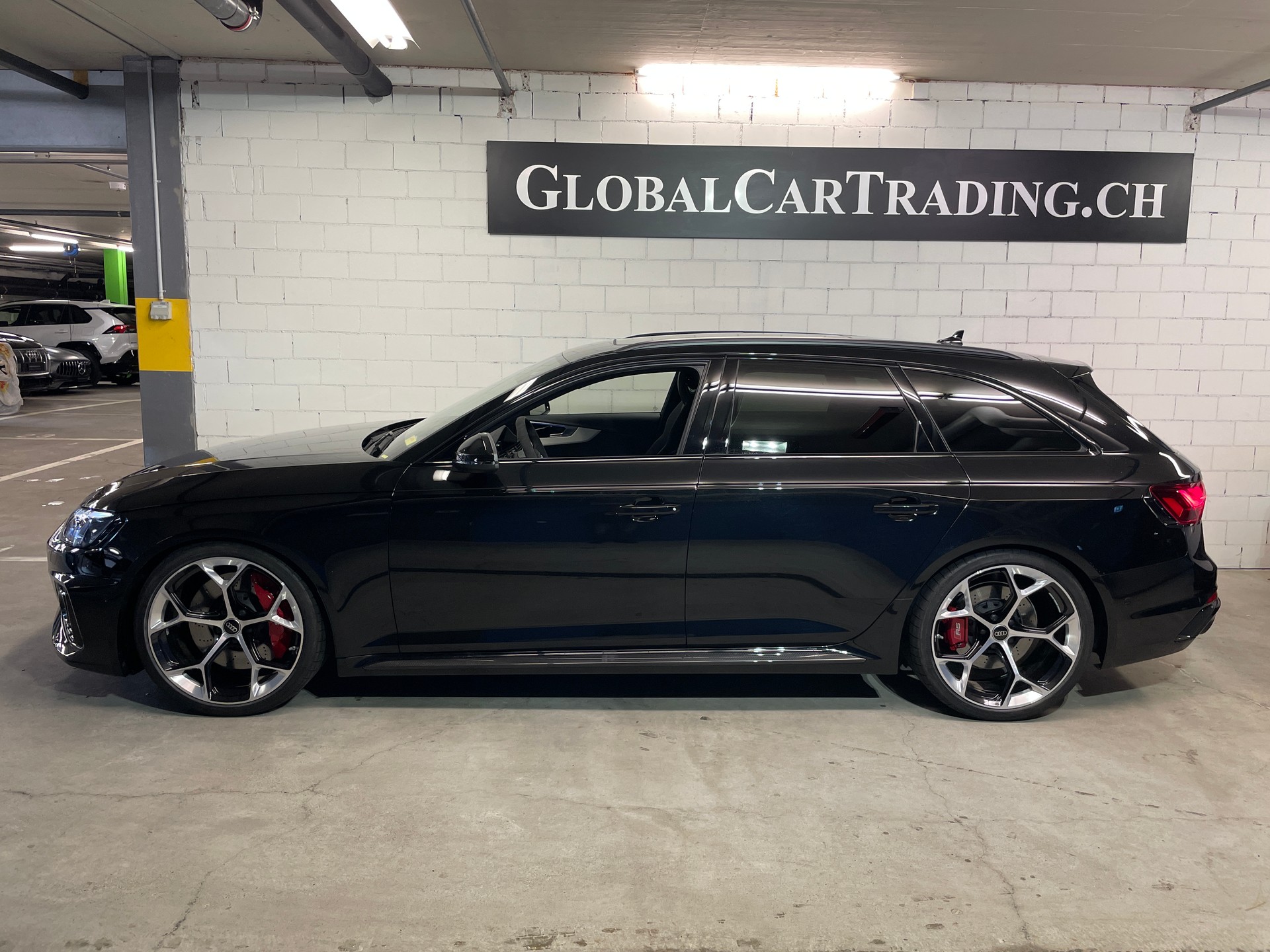 AUDI RS4 Avant quattro tiptronic Competition Plus-showroom-element-1
