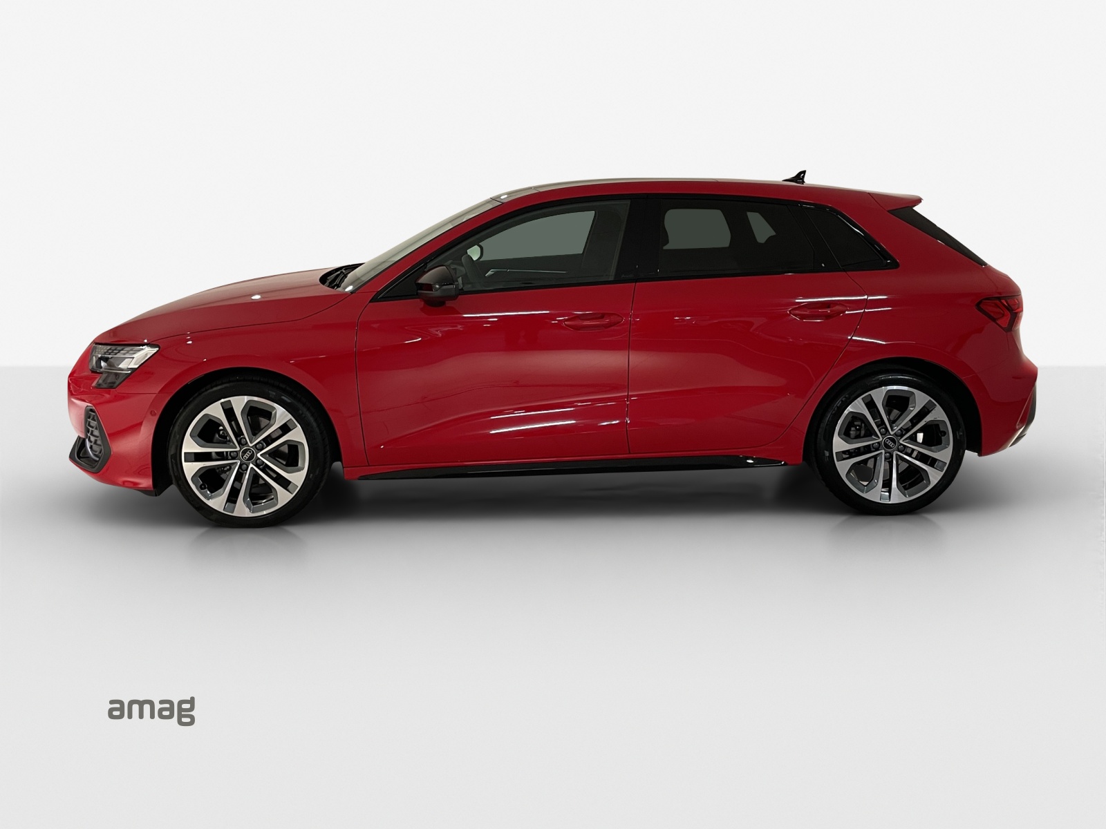 AUDI A3 Sportback 35 TFSI S line-showroom-element-1