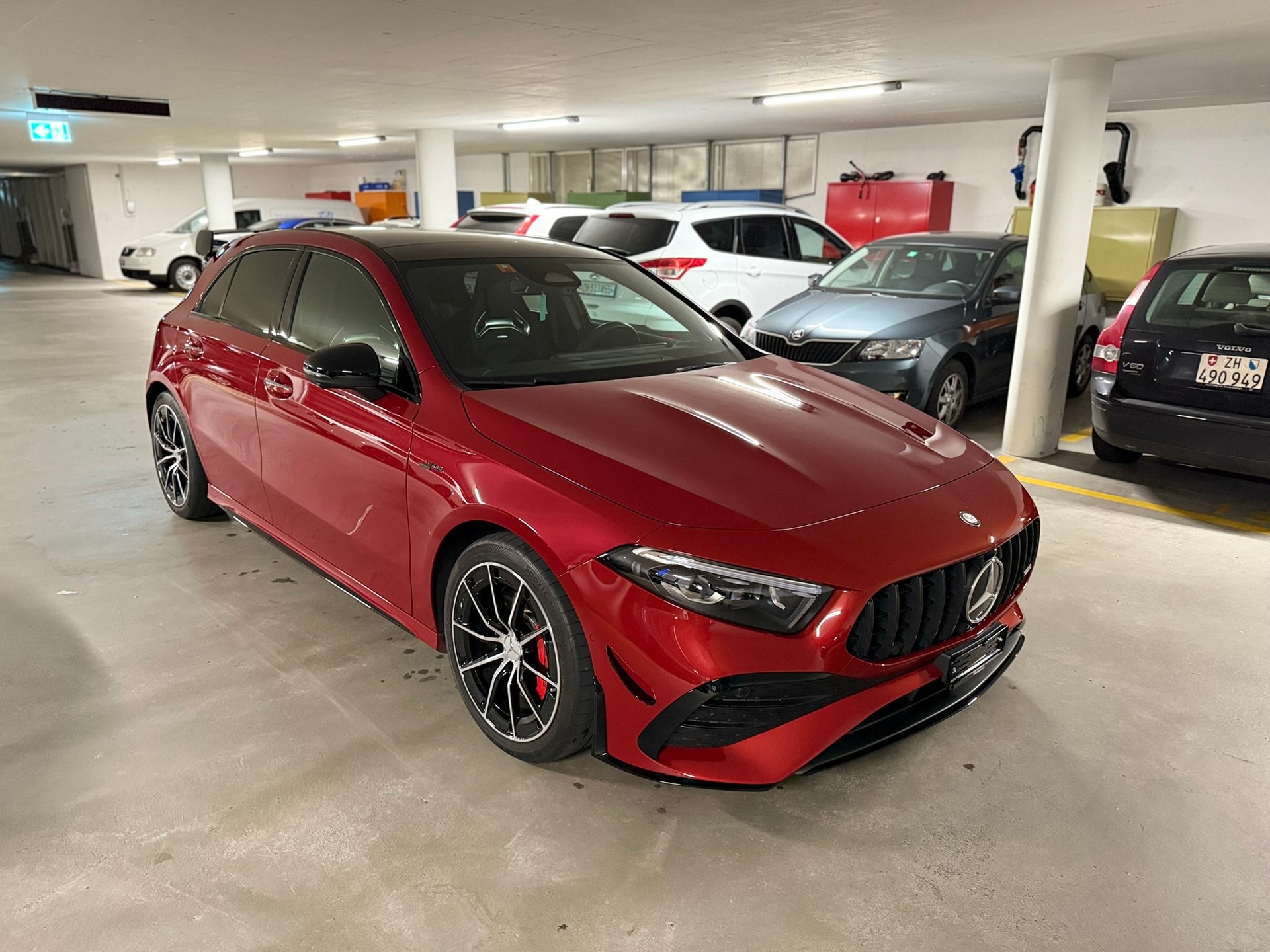 MERCEDES-BENZ A 35 AMG-image-7