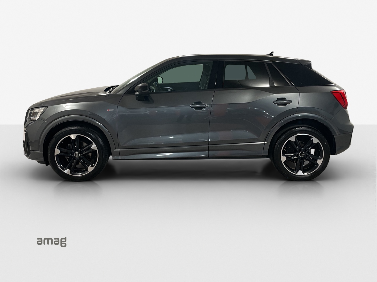 AUDI Q2 35 TFSI S line S-tronic-showroom-element-1