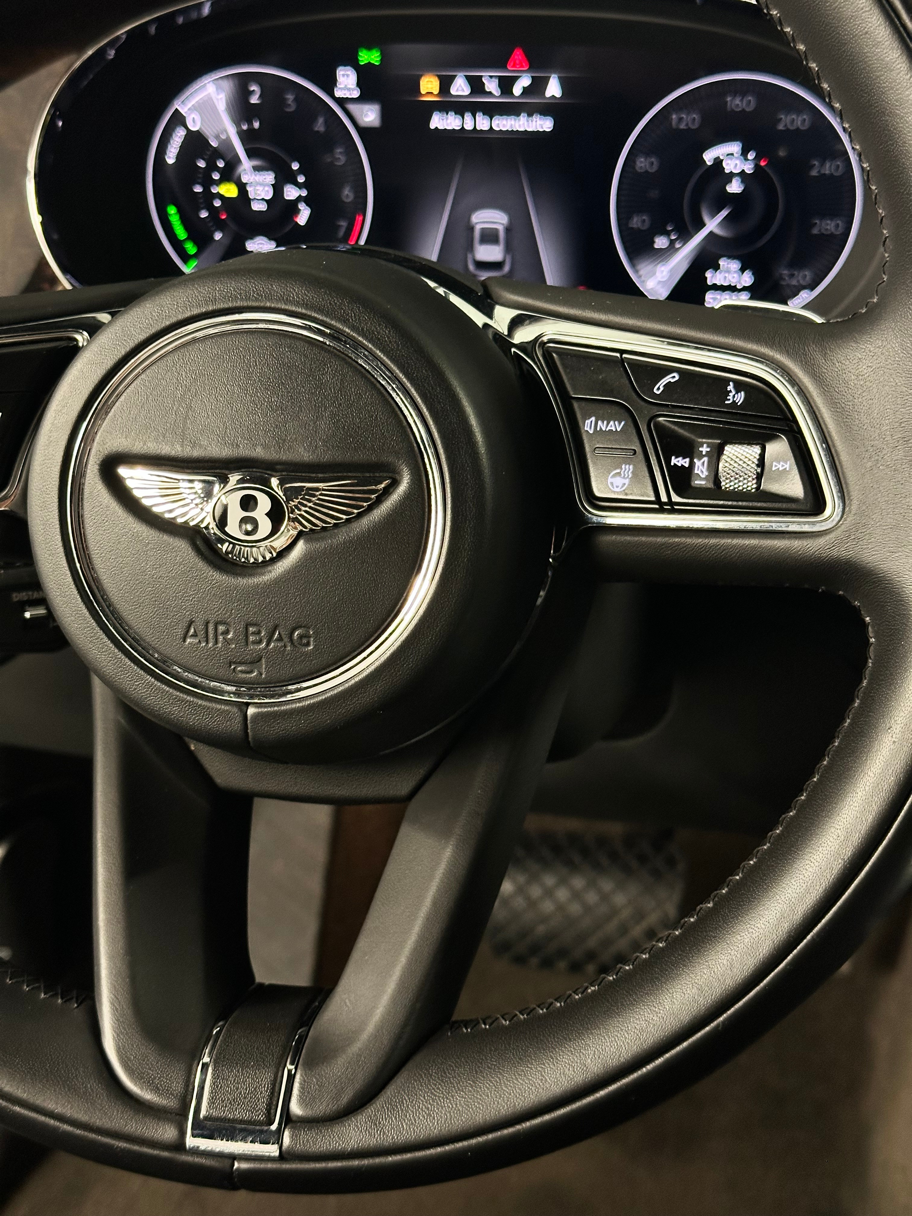 Image BENTLEY BENTAYGA Bentayga V6 Hybrid